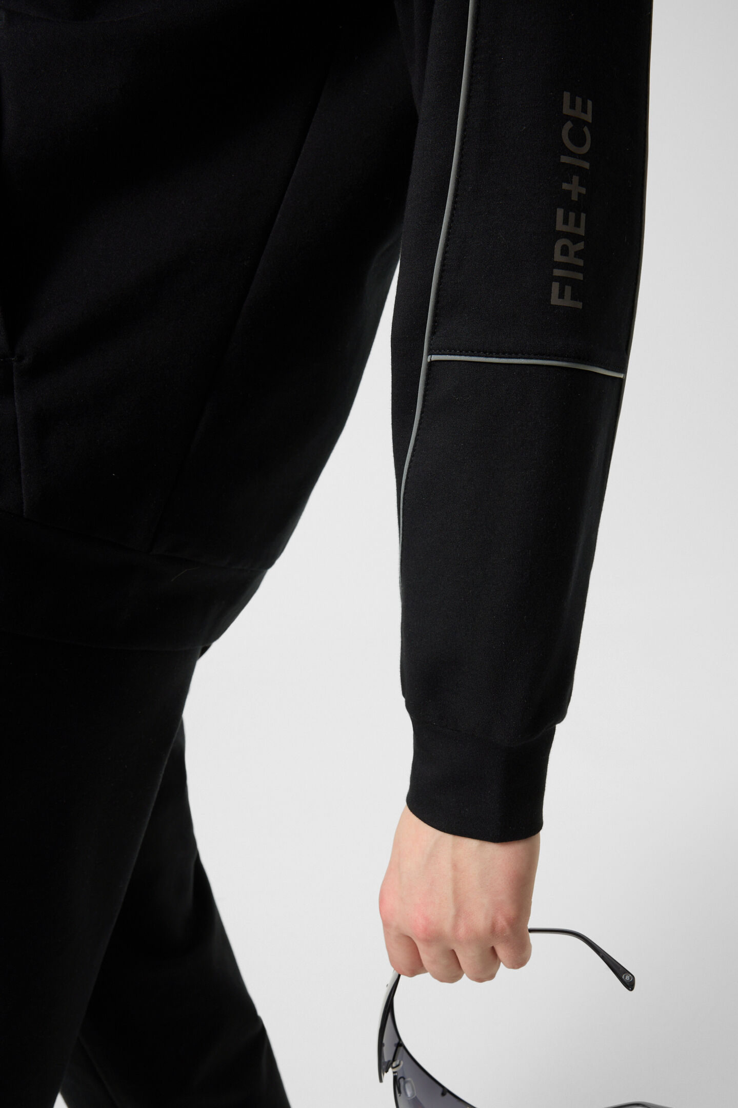 Enia jersey jacket Black