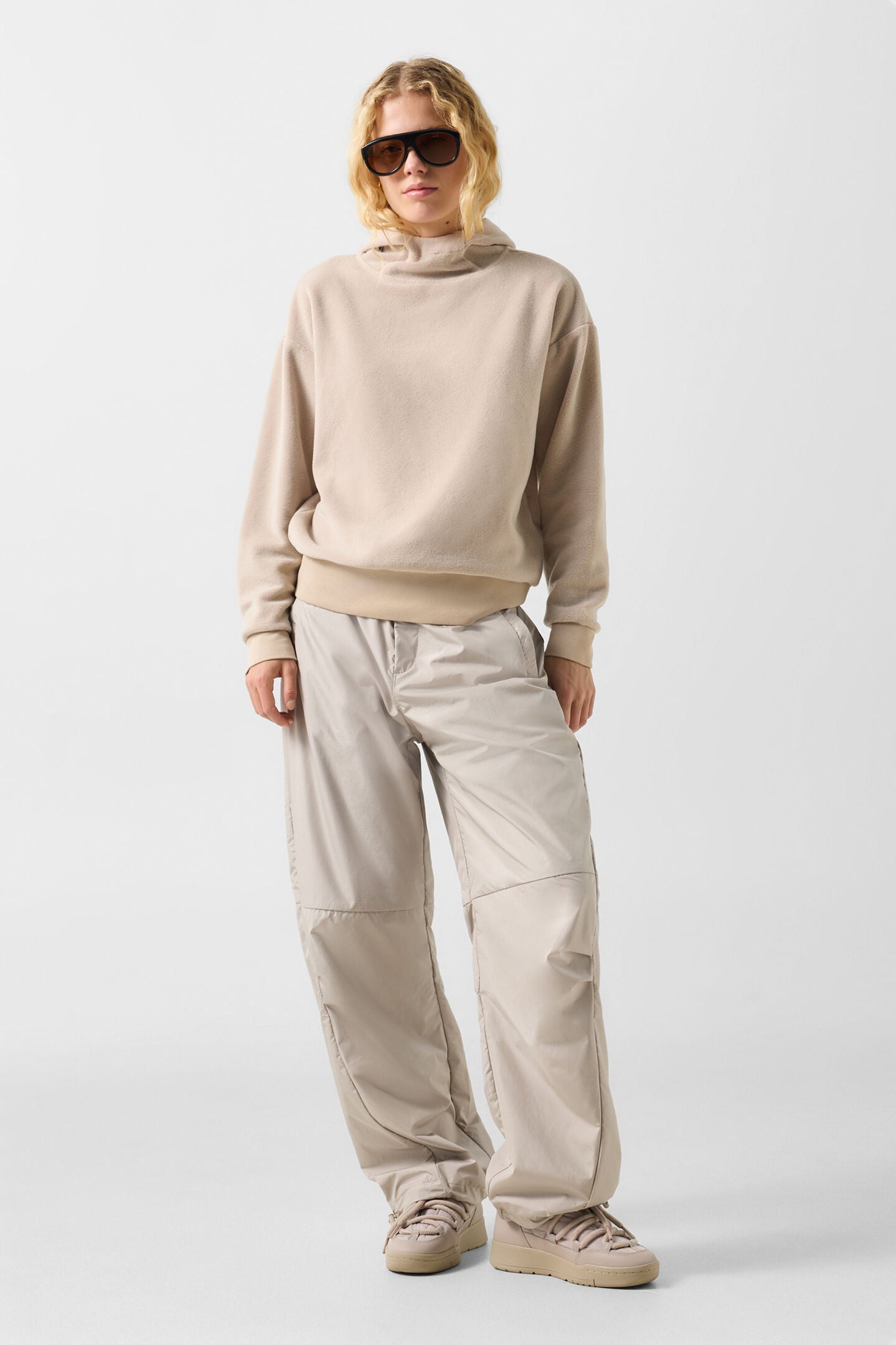 Iva Mid-Layer Fleece Hoodie Beige