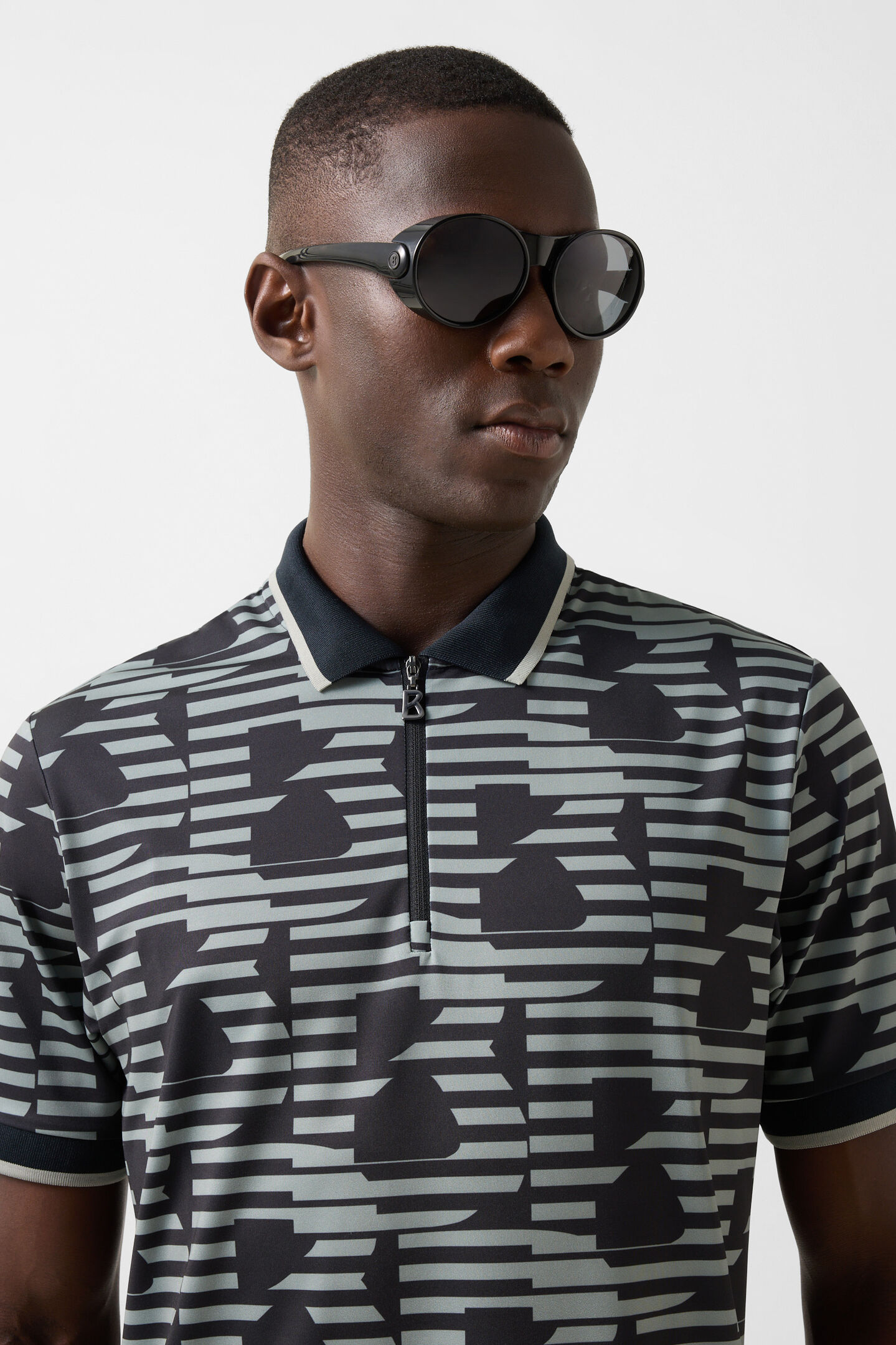 Valentin functional short-sleeved top Black/eucalyptus