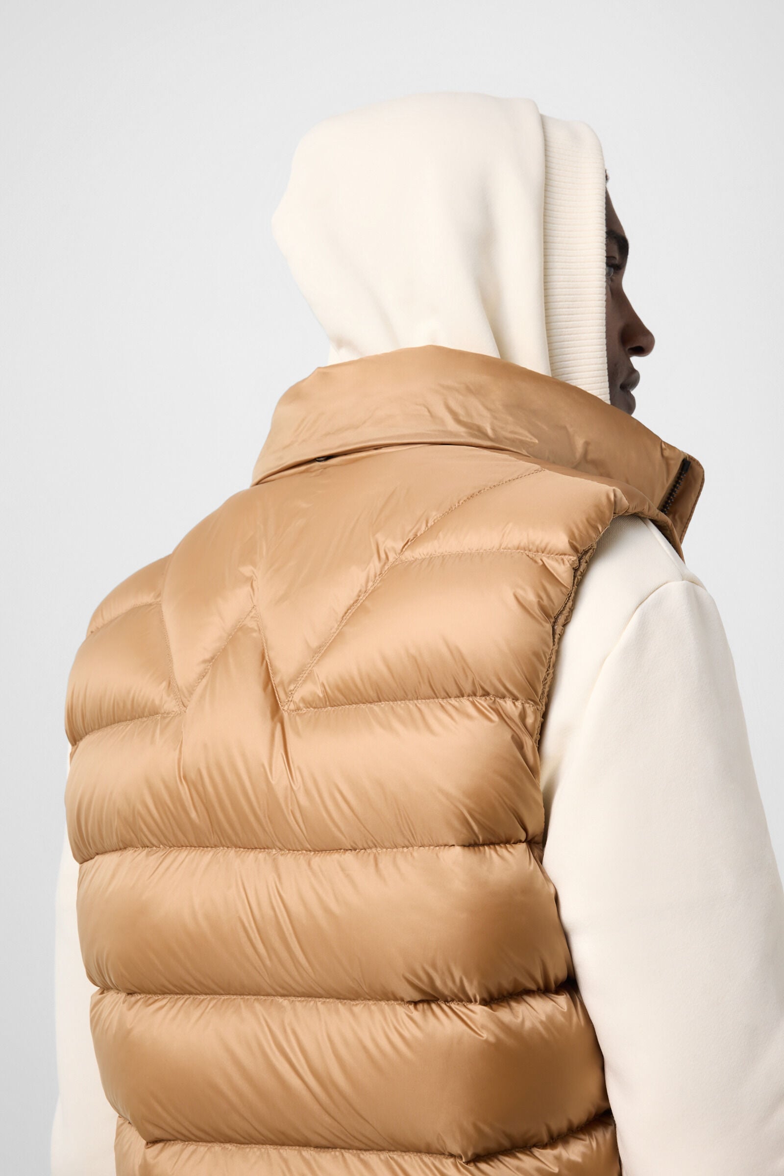 Holger down gilet Camel