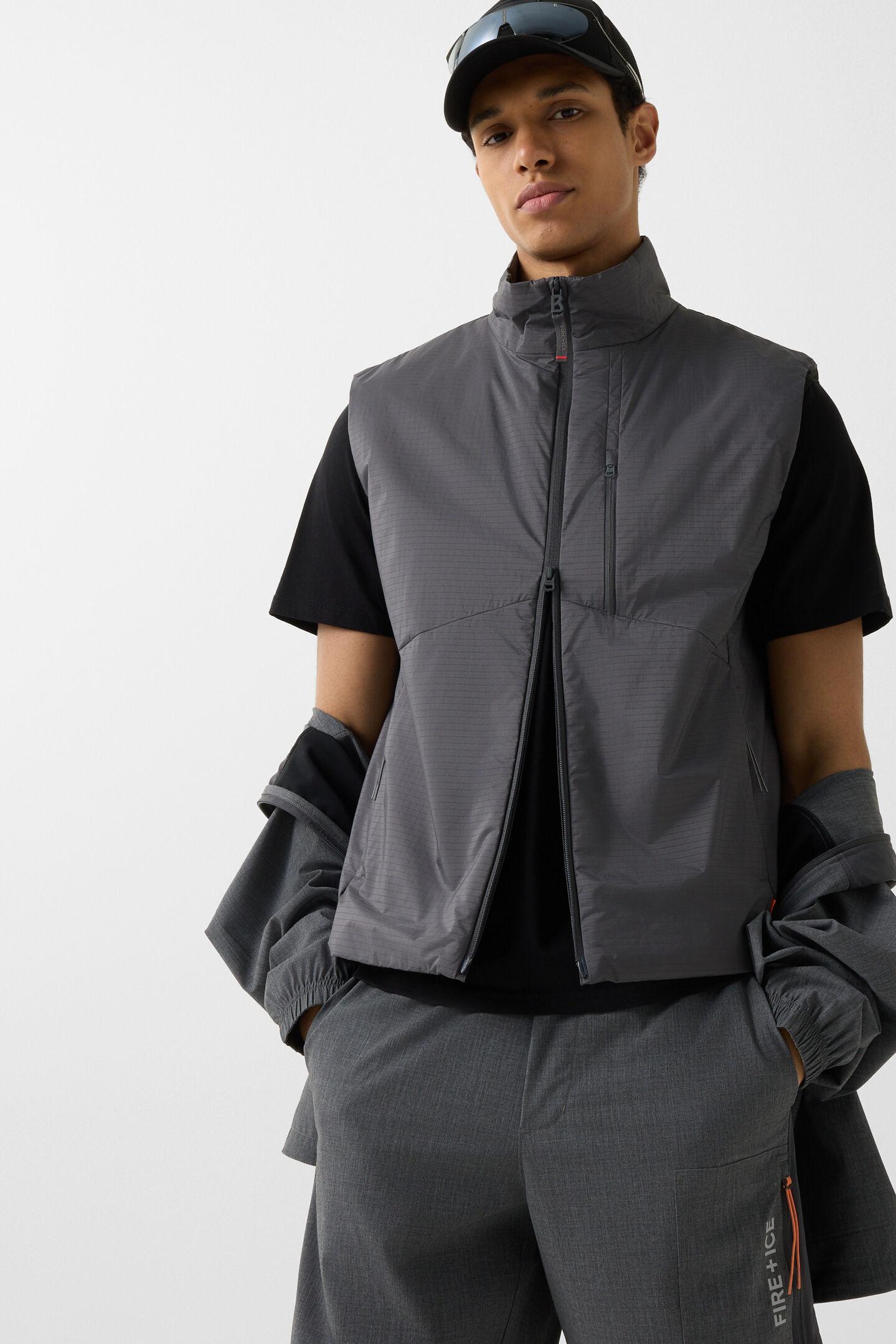 Lightweight-Weste Jared Anthrazit