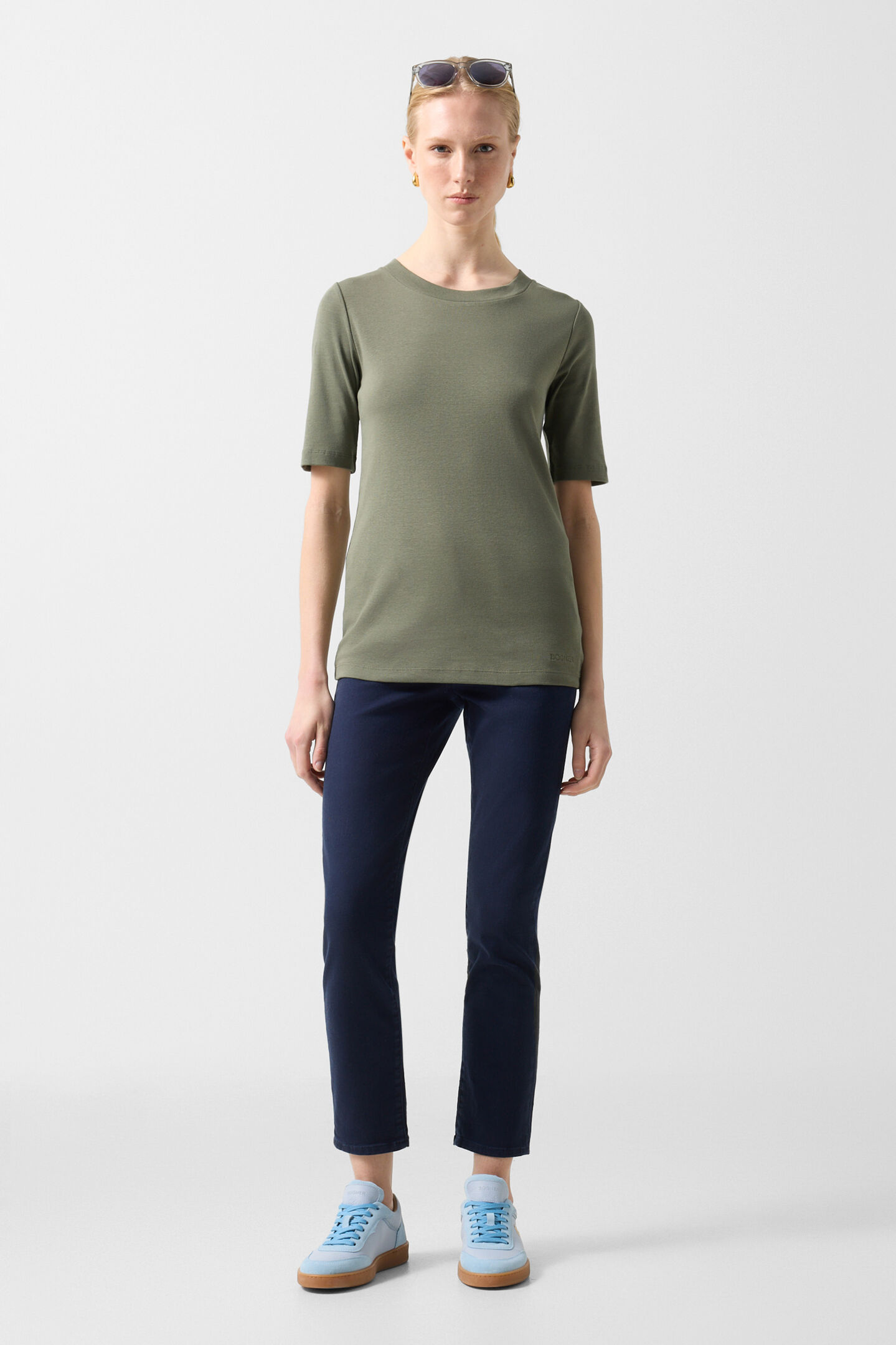Nikini T-shirt Olive green 