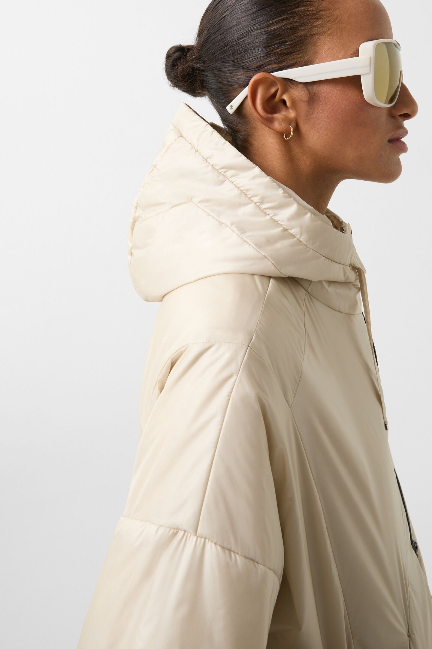 Beryl lightweight jacket Sand
