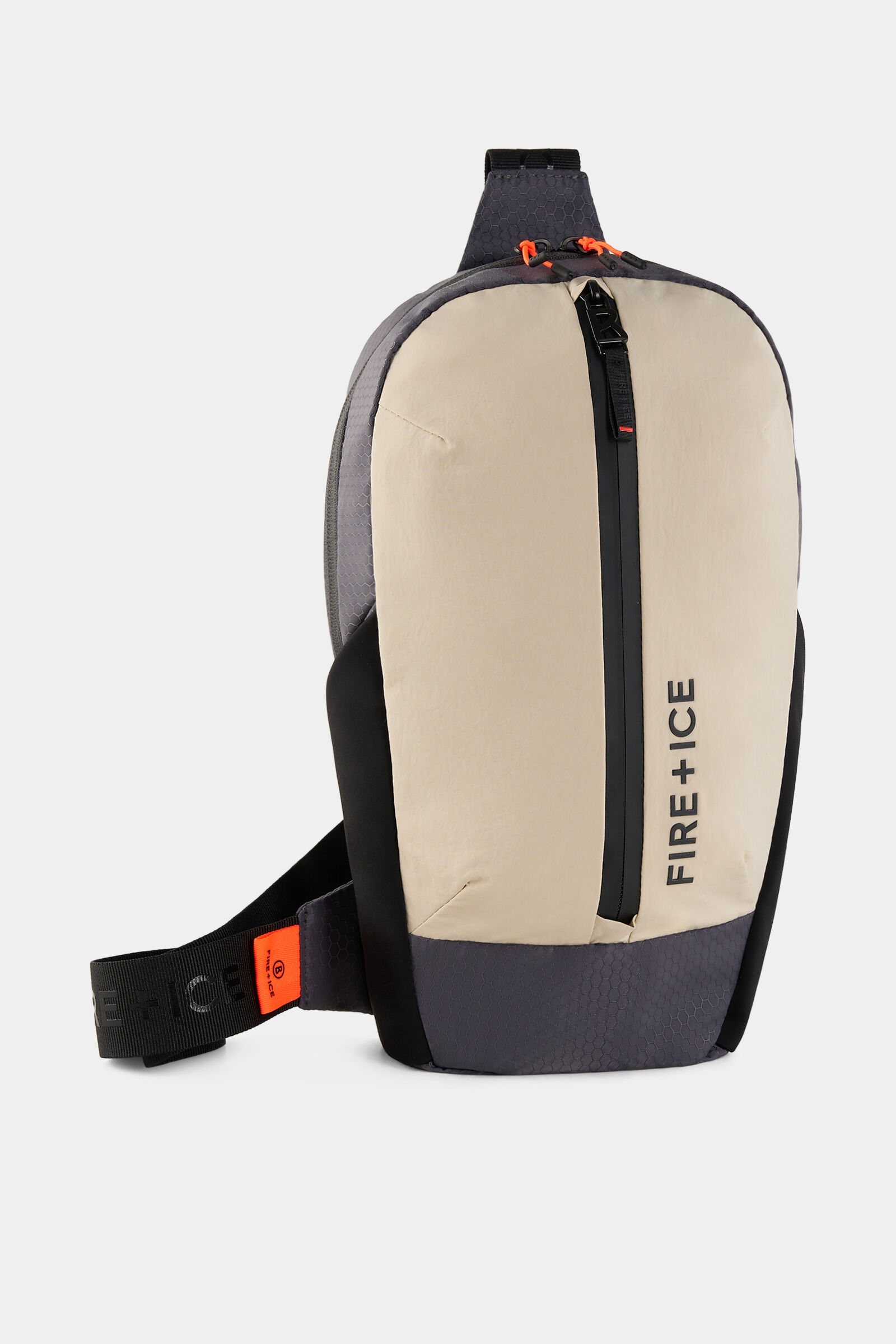 Park sling bag 2025