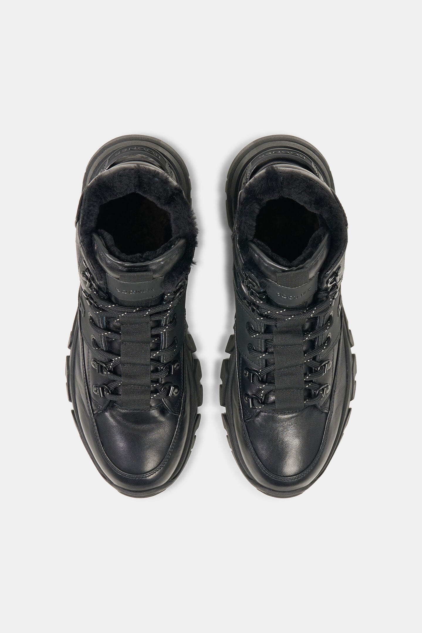 Copper Mountain high-top sneakers Black