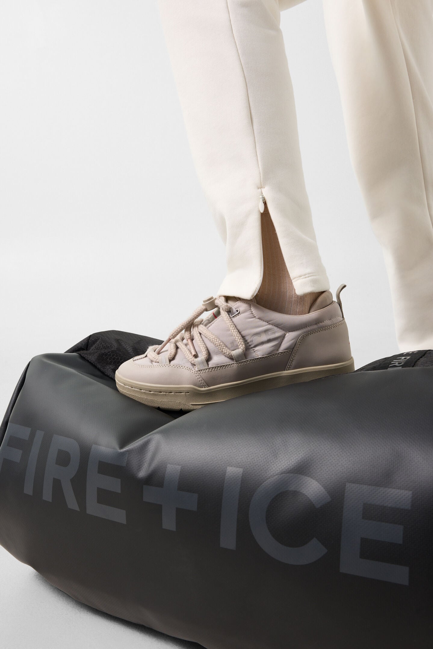 Noelia joggers Off-White