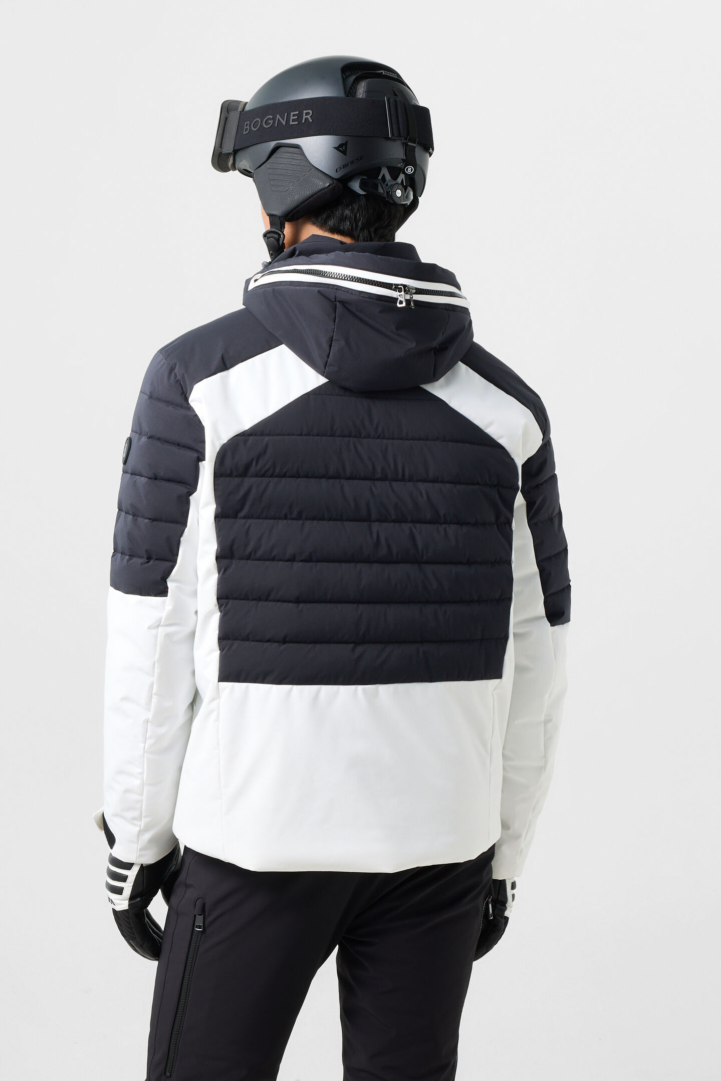 Hennik ski jacket White/Black