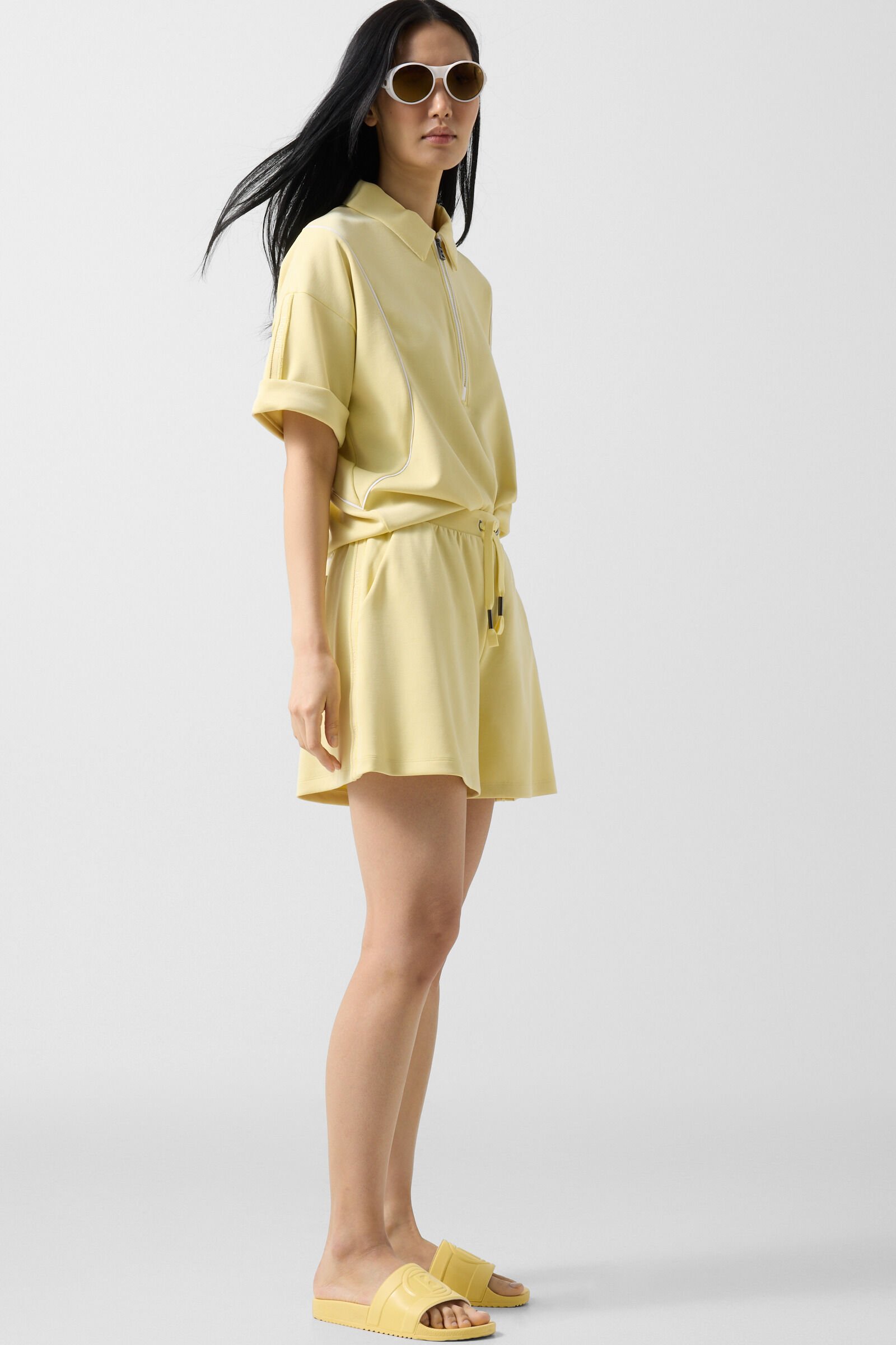 Alea sweatshorts Yellow