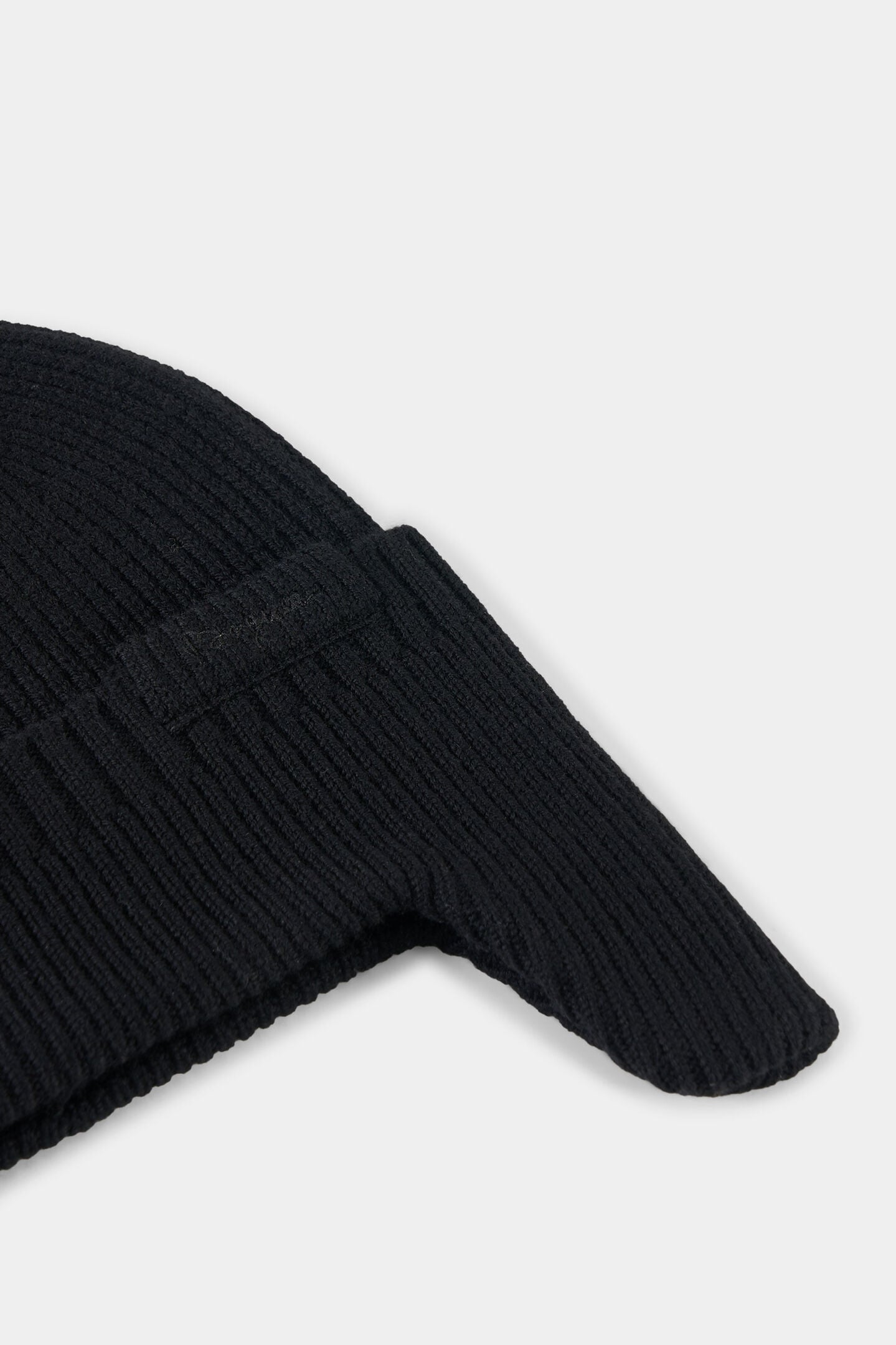 Merlin virgin wool blend hat Black