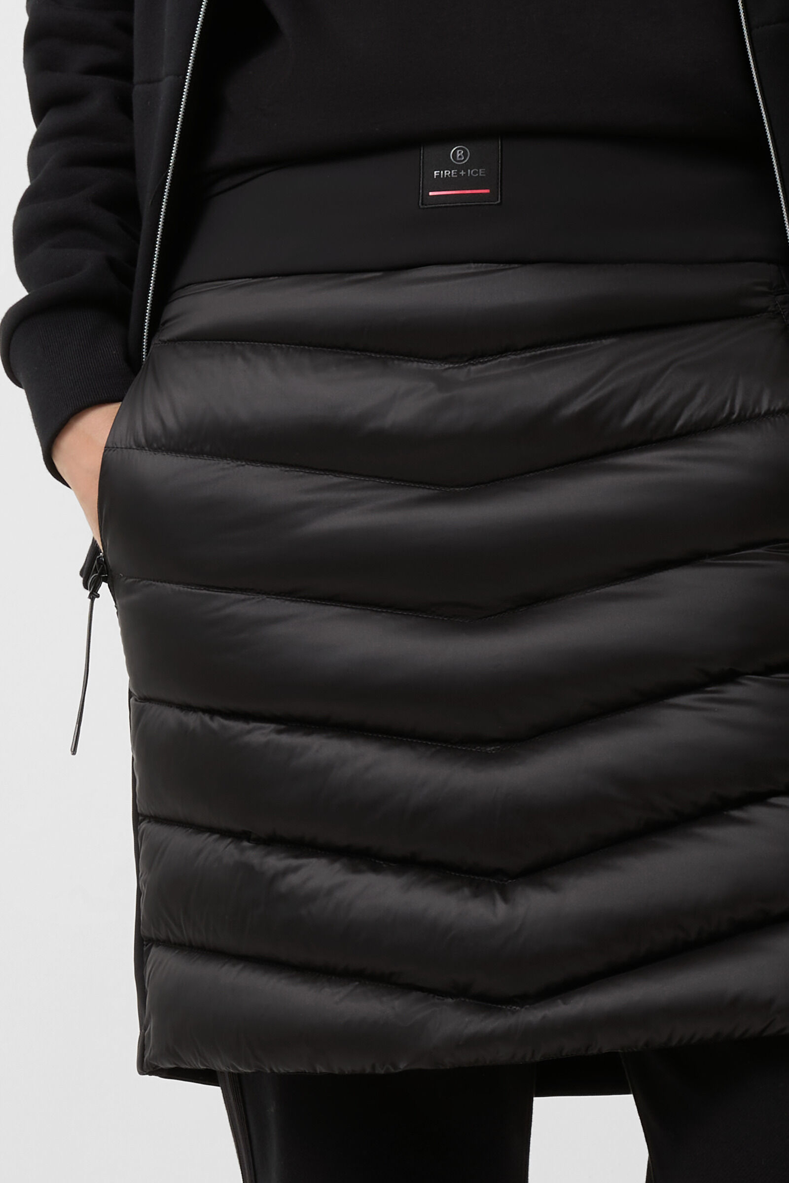 Daunen-Rock Marei Schwarz