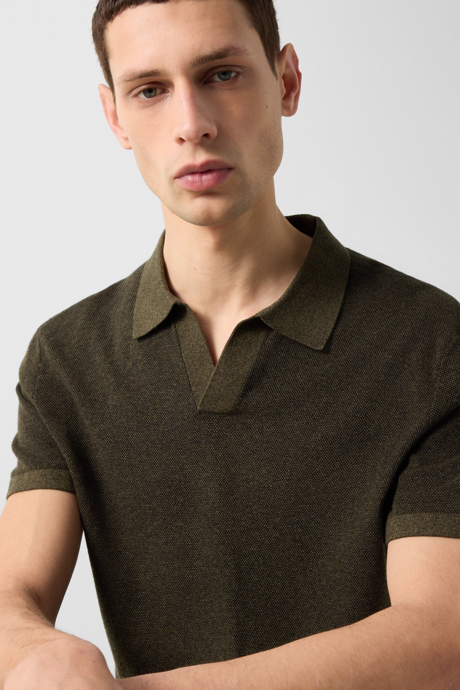Lyon knitted polo shirt Olive green