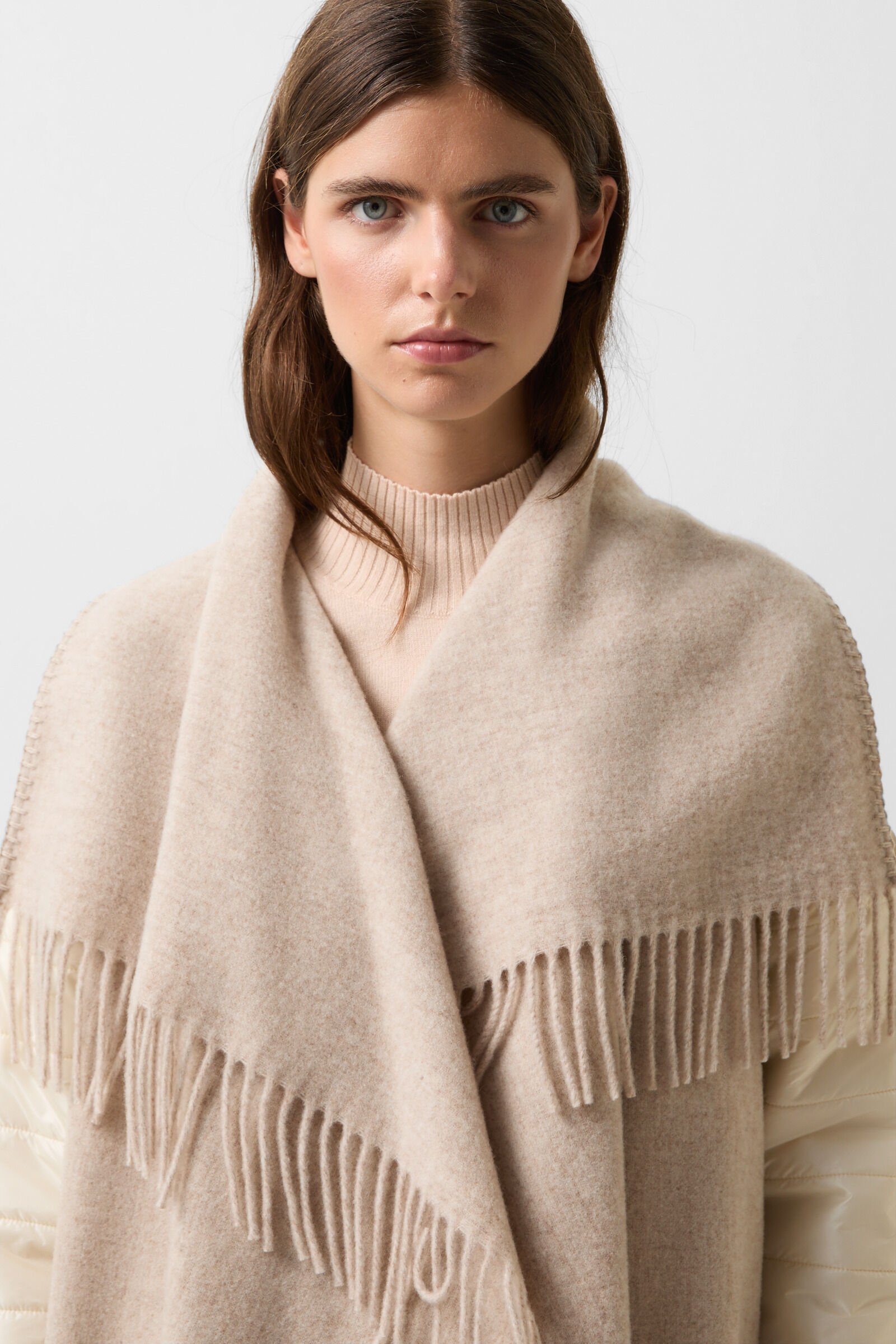 Poncho North Beige