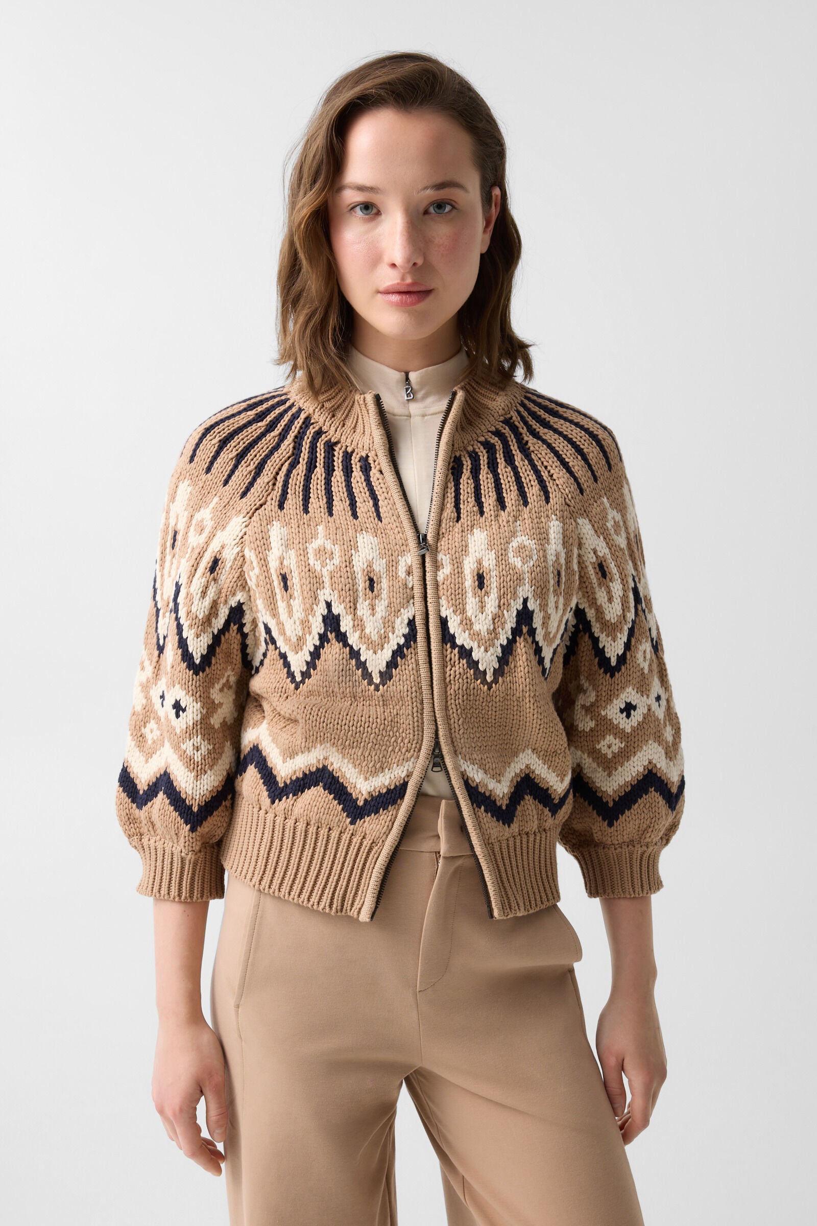 Norwegian knit jacket Aurora Camel/black