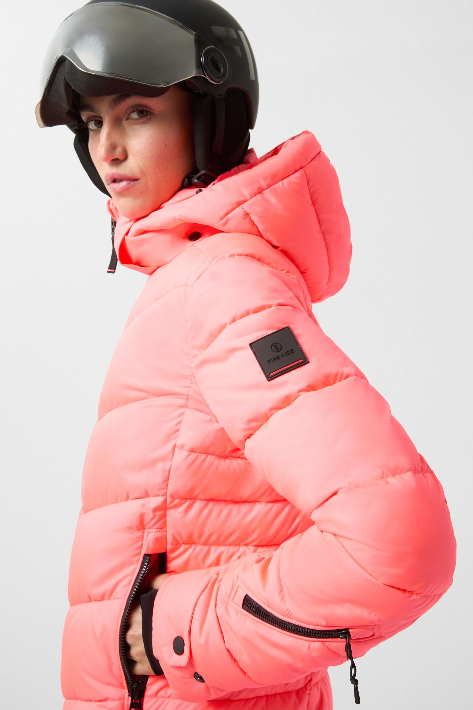 BOGNER FIRE ICE ダウンジャケット クリーニングタグ付 M 黄色