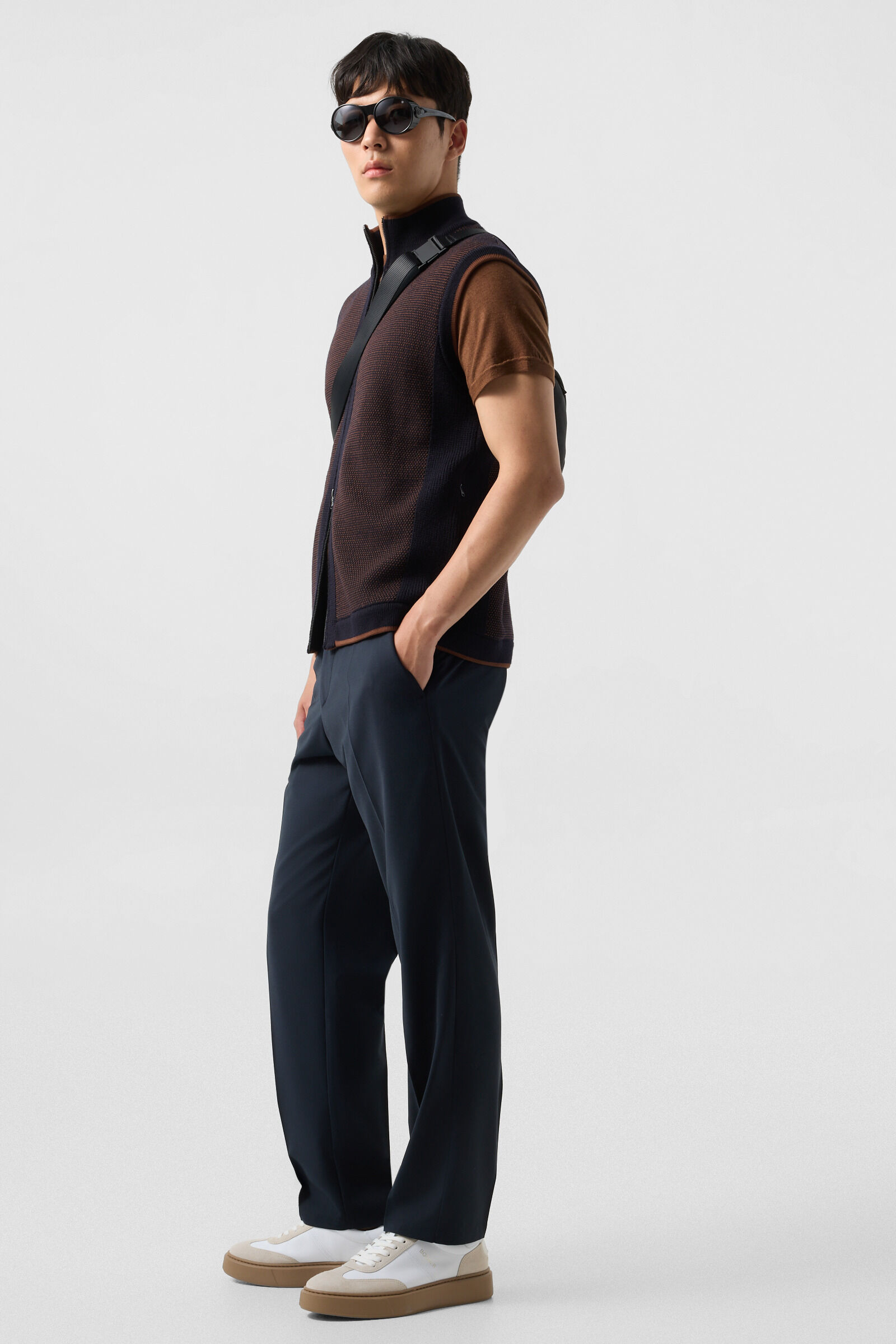 Enzo knitted waistcoat Navy blue/brown