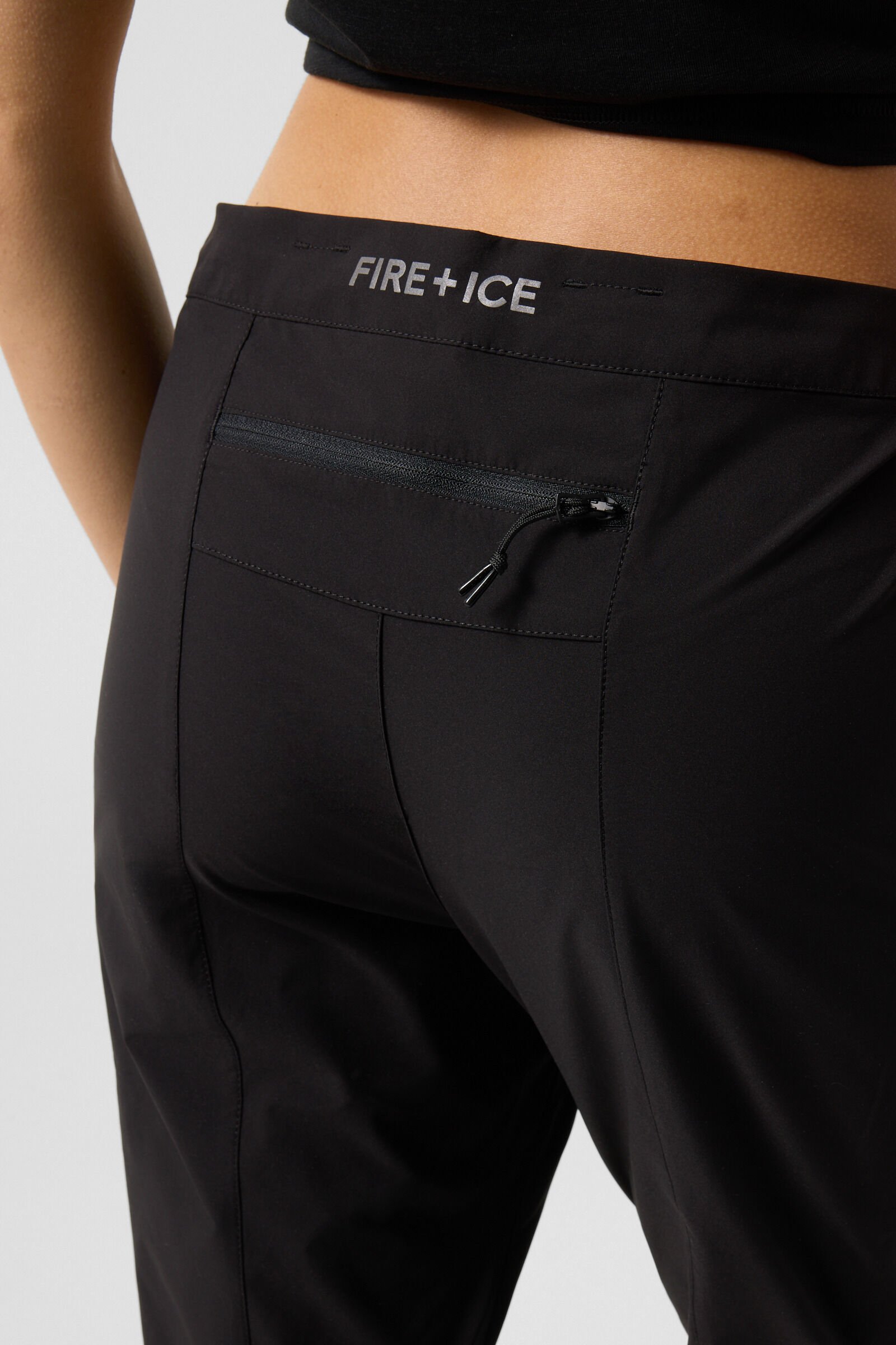 Lou functional trousers Black