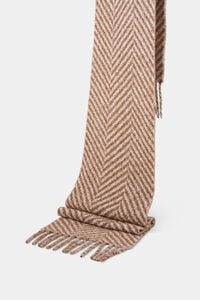 Hailee bouclé scarf Hazel/Off-White Hailee bouclé scarf Hazel/Off-White