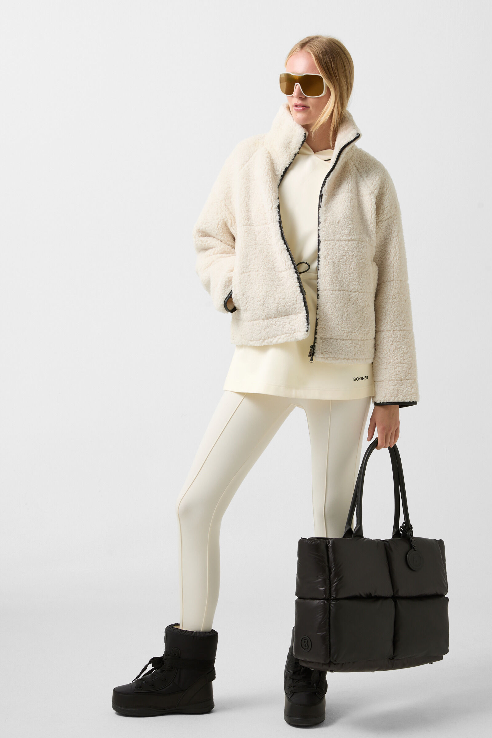 Karolina hoodie Cream