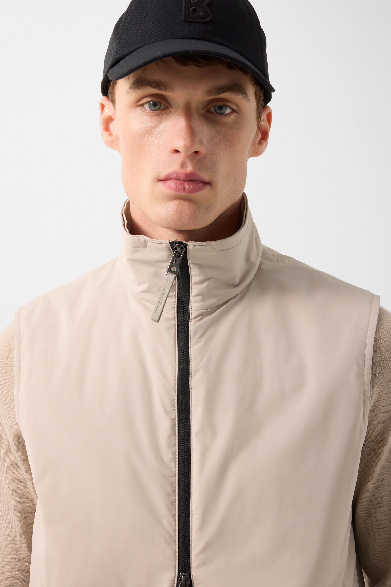 Lightweight-Weste Jonny Sand