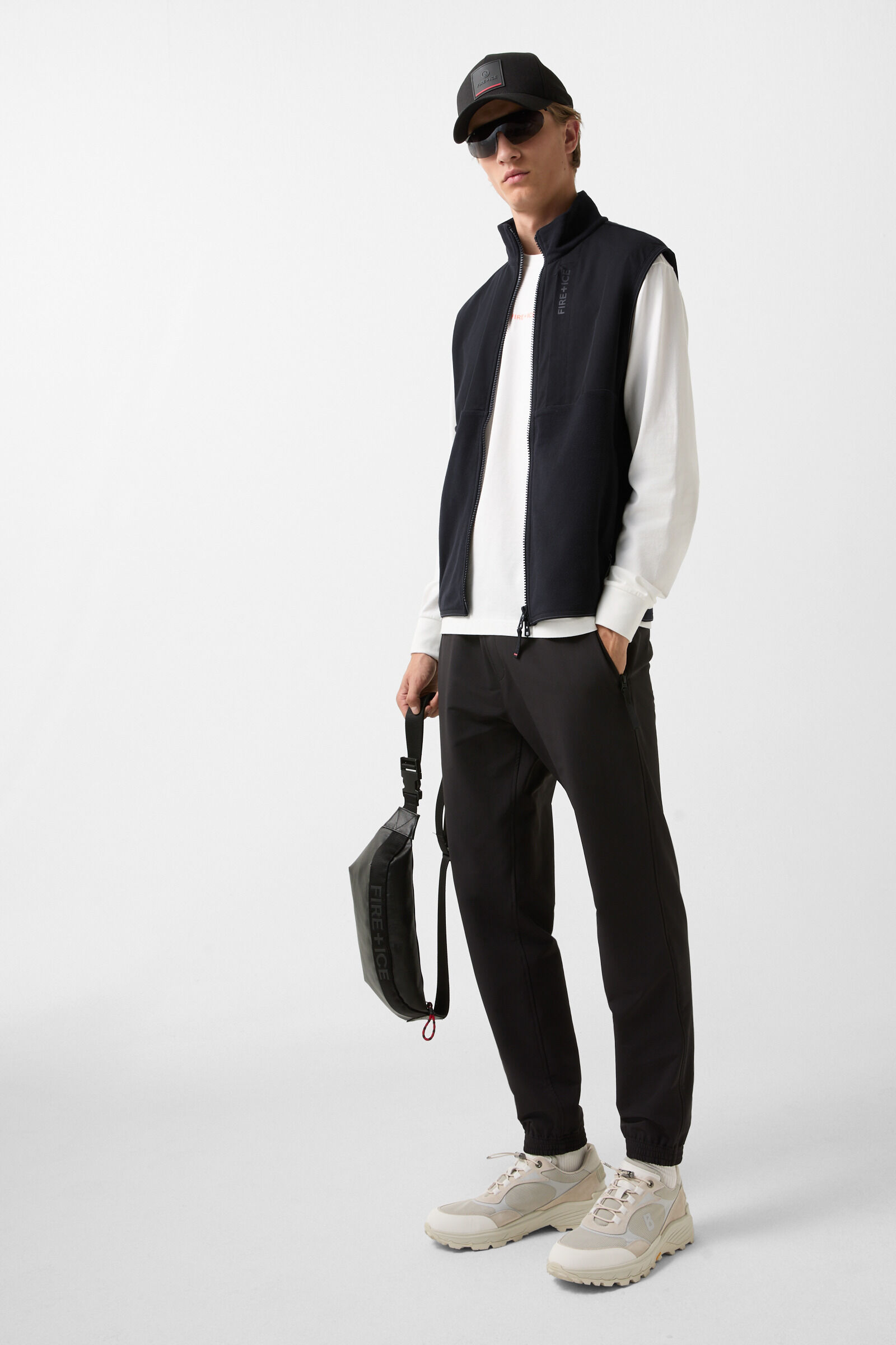 Lais hybrid fleece waistcoat Black