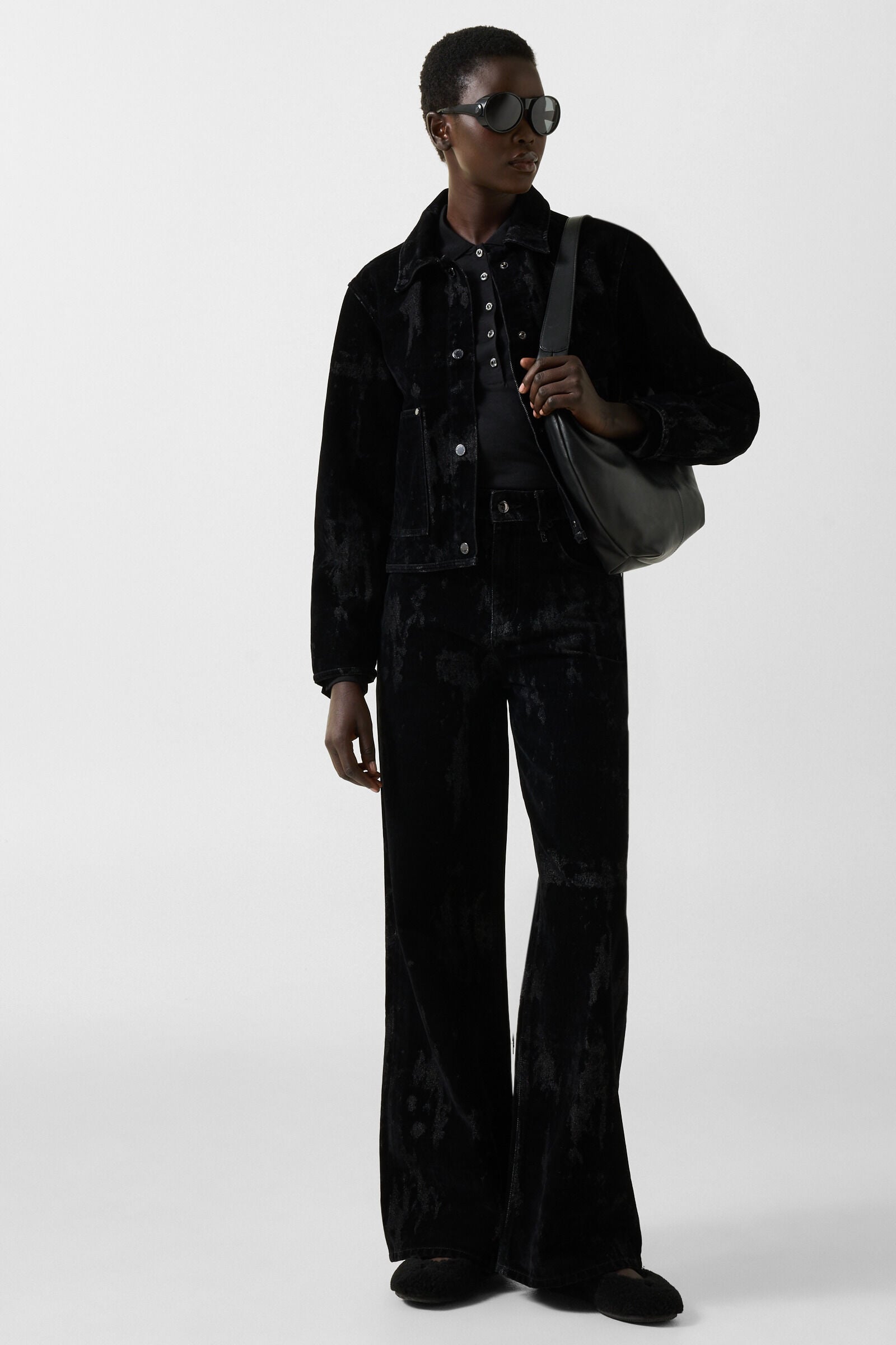 Lizzy Wide-Fit Jeans Black
