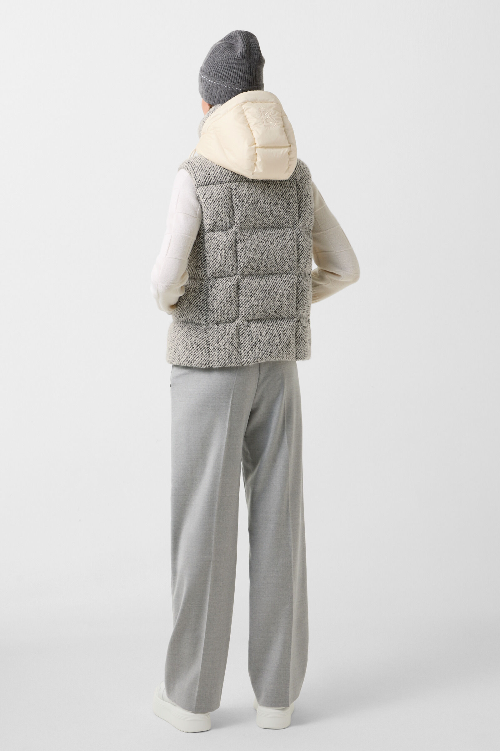 Falka down waistcoat Black/cream