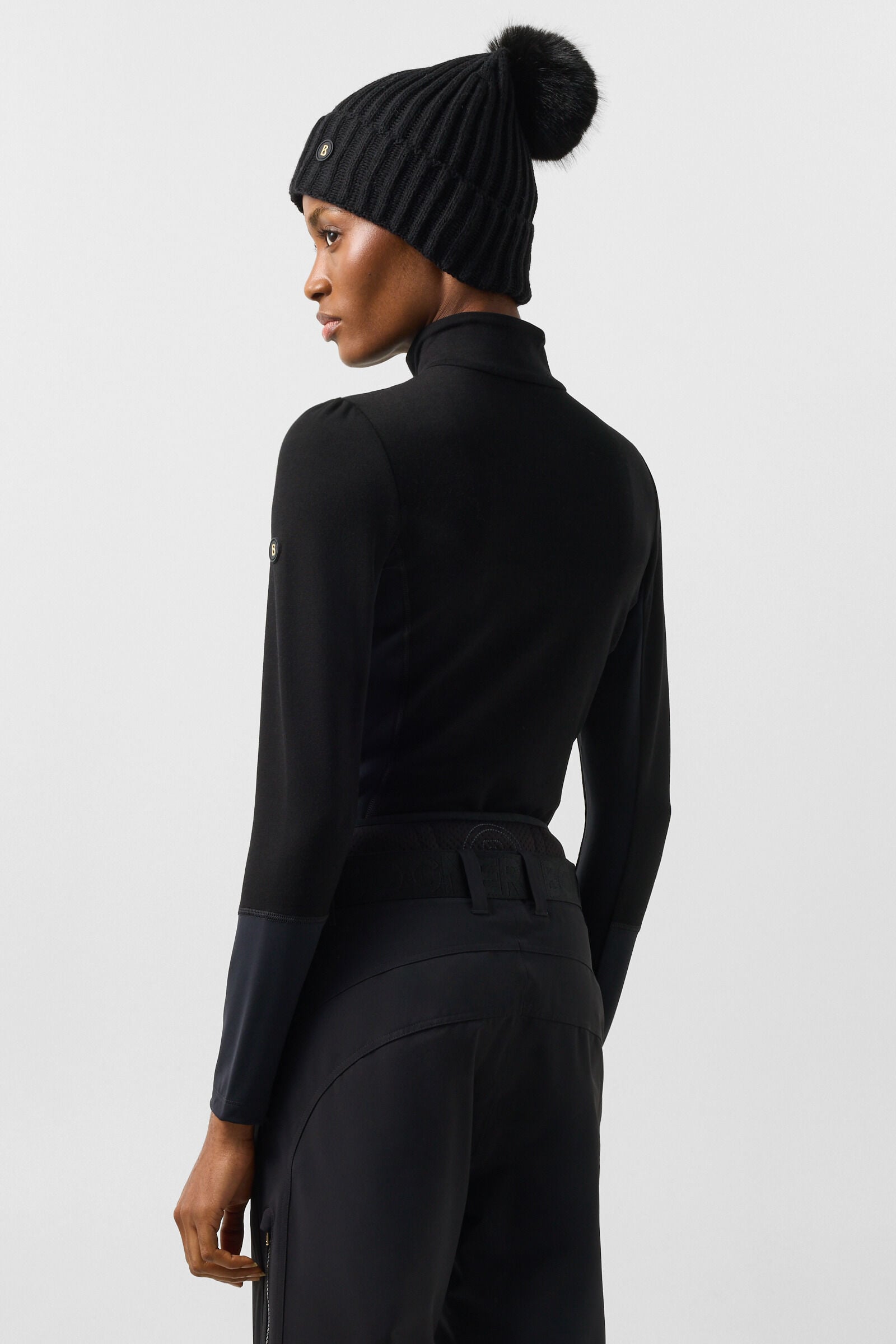 First Layer Melika Black