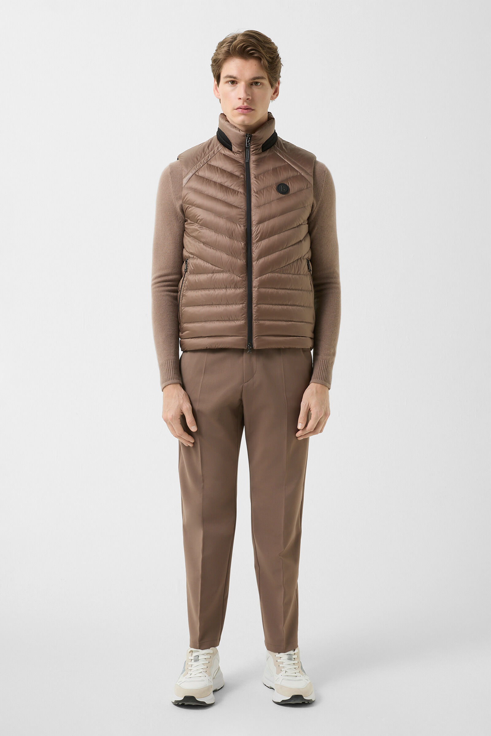 Lasse lightweight down waistcoat Mud