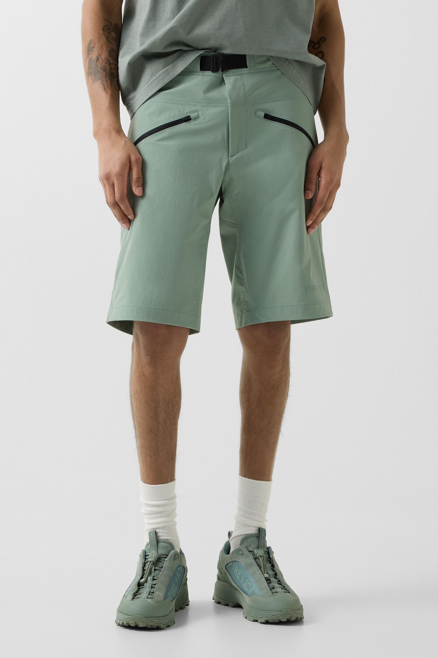 Carter functional shorts Eucalyptus