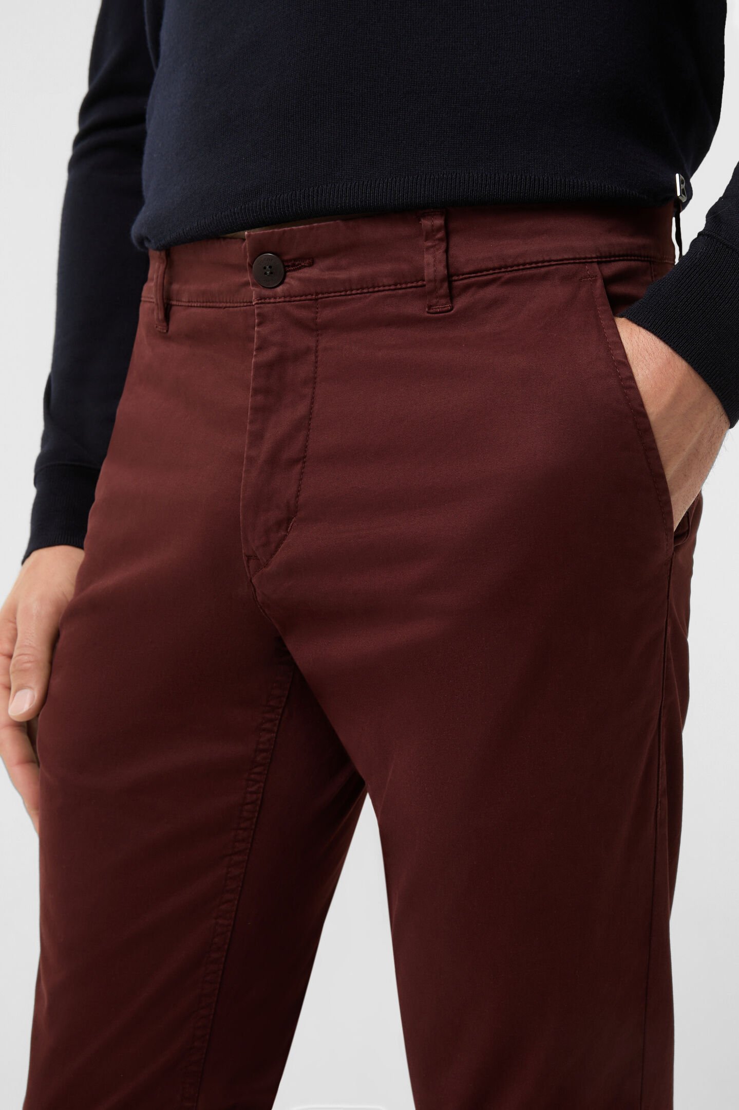 Chino Nik Weinrot