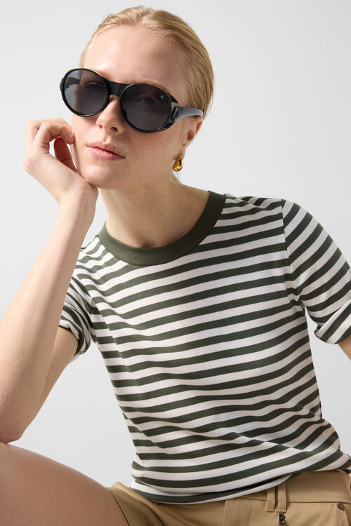 Nikini T-shirt Olive green/off-white