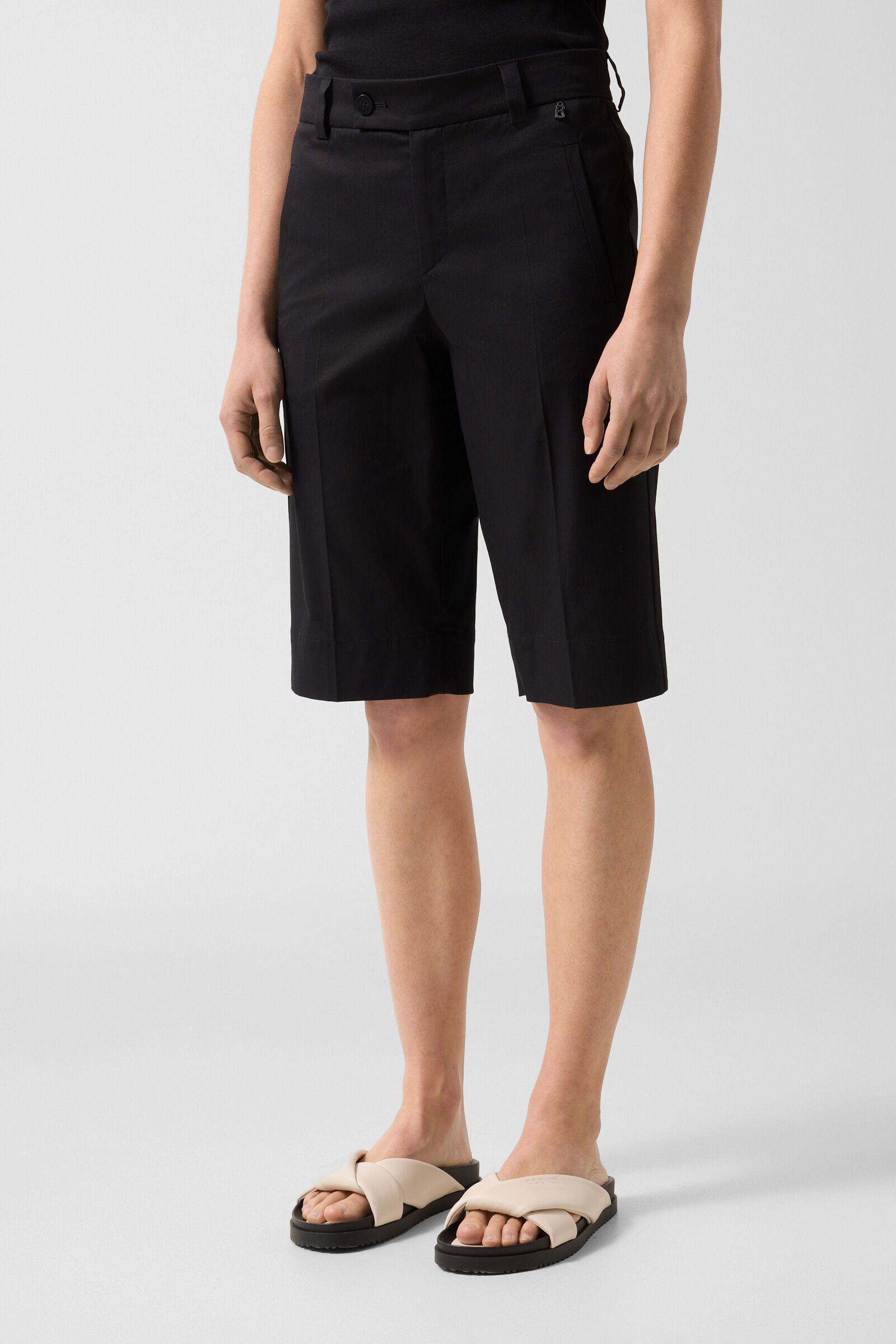 Bermuda shorts Lara Black