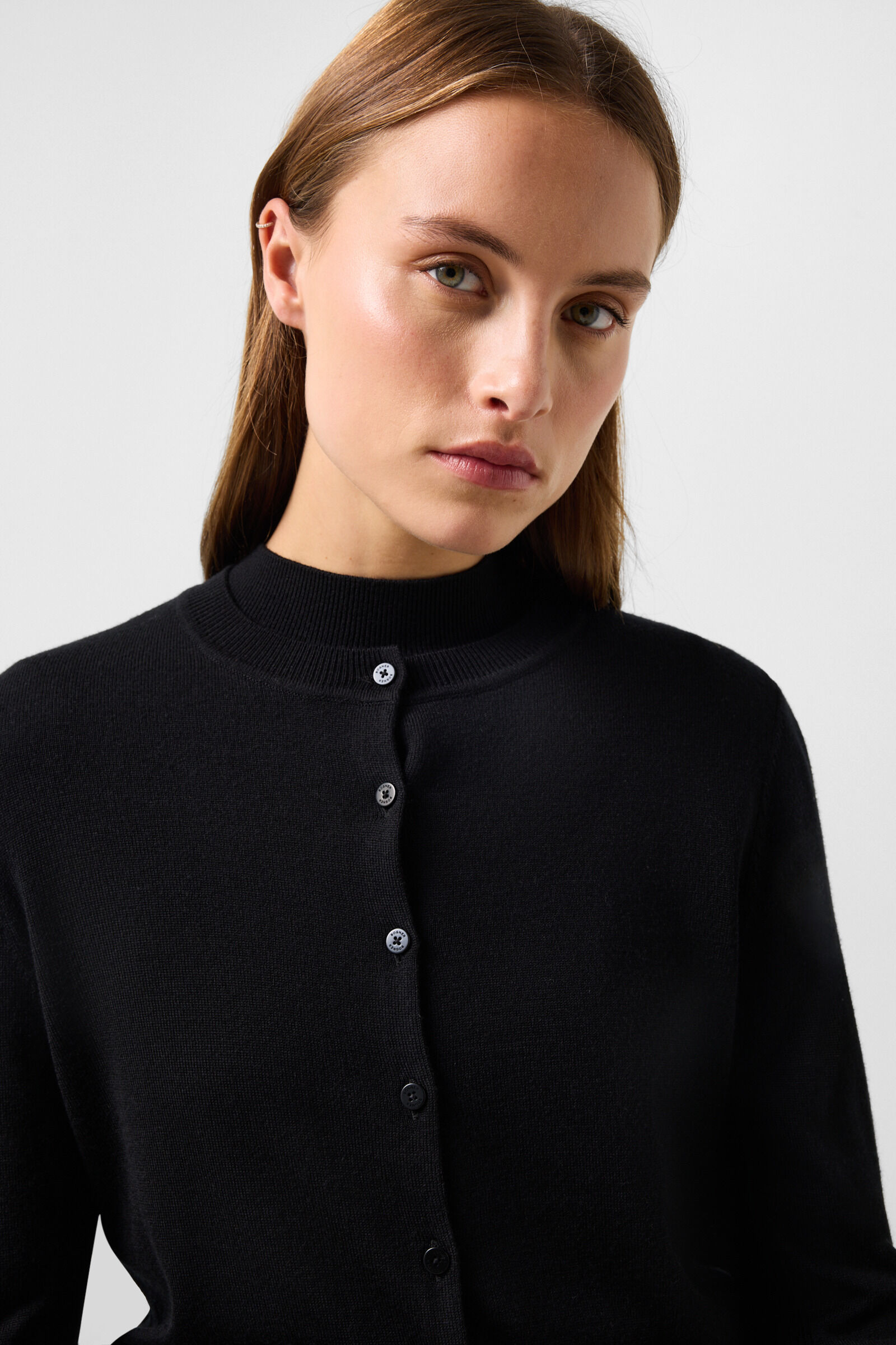 Azou virgin wool and silk knit jacket Black