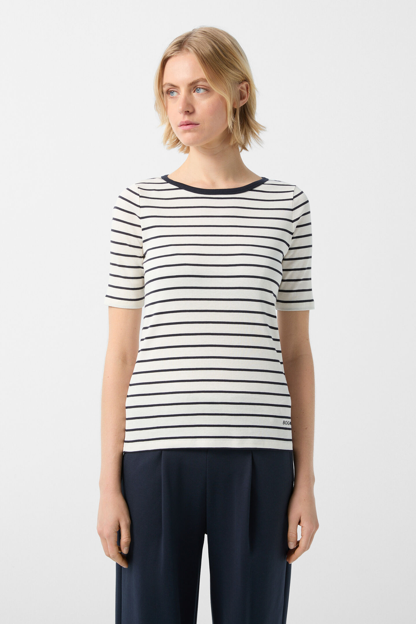 T-shirt Louna Off-white/navy blue