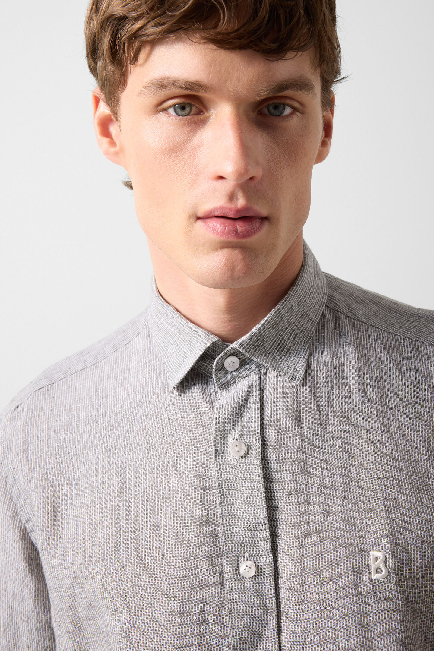 Timi linen shirt Olive green/white