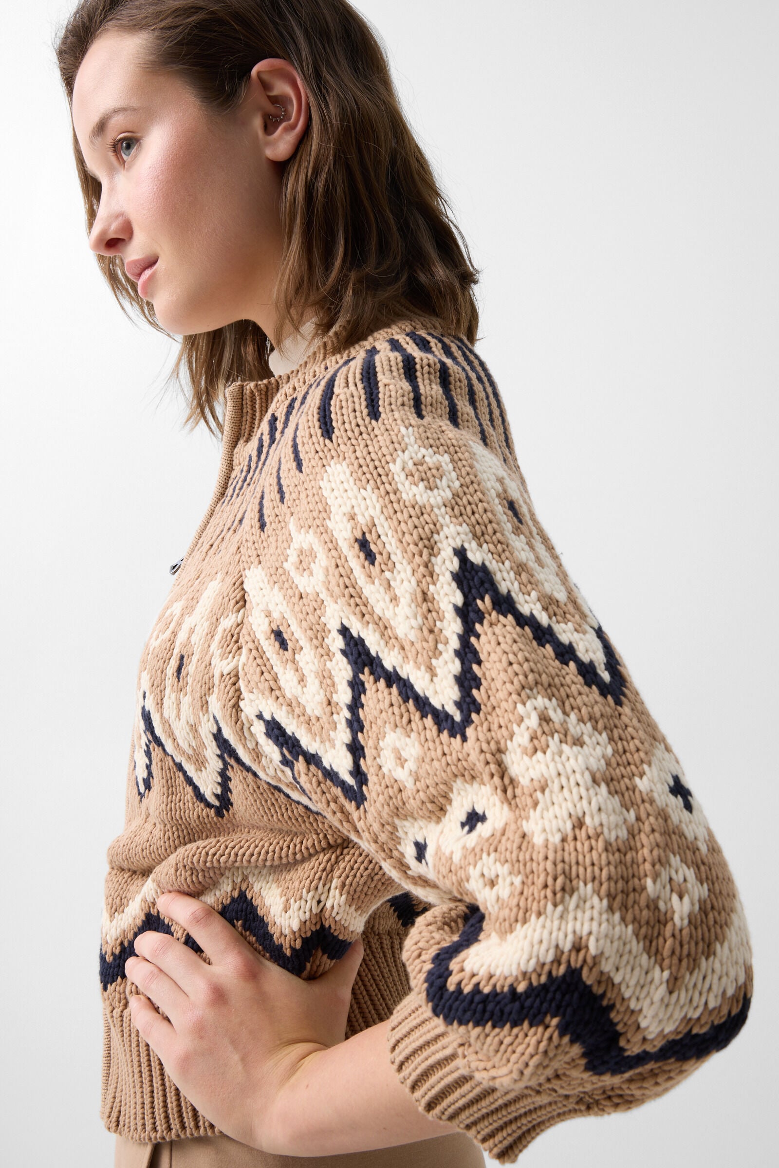 Norwegian knit jacket Aurora Camel/black