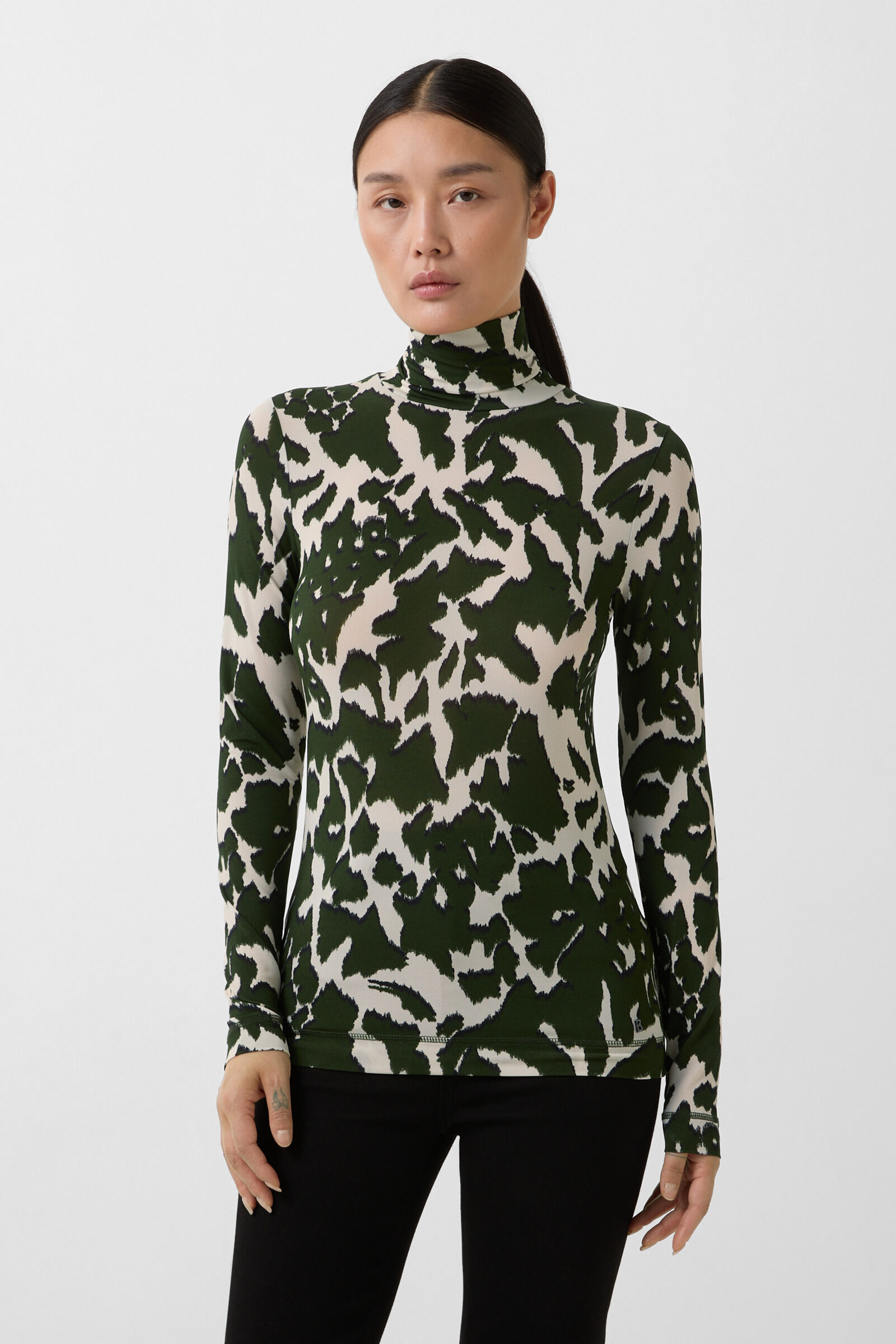 Longsleeve Andriana Gr&uuml;n/Creme