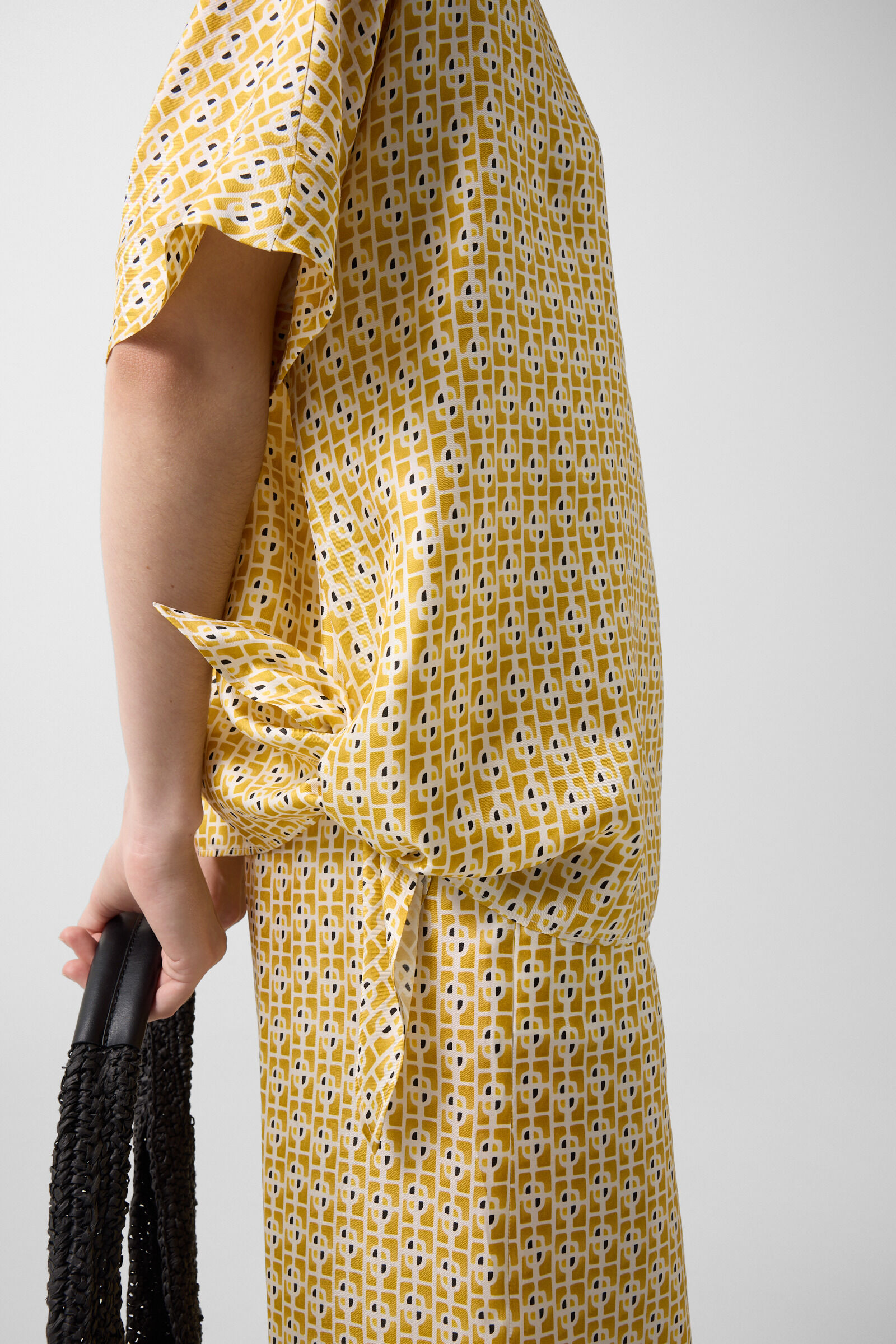 Elvira silk blouse Yellow/cream