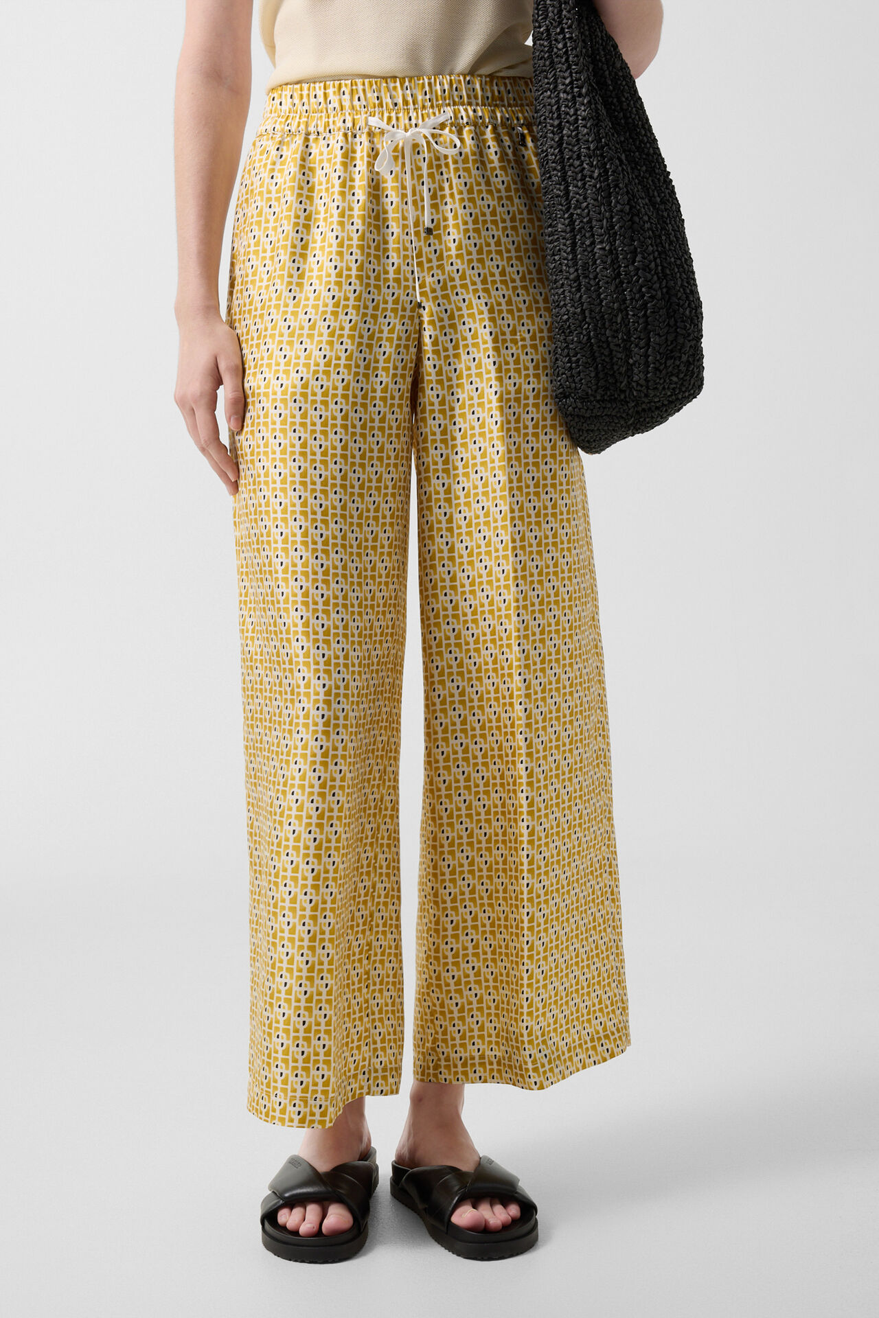 BOGNER Emmy silk trousers in Yellow/cream