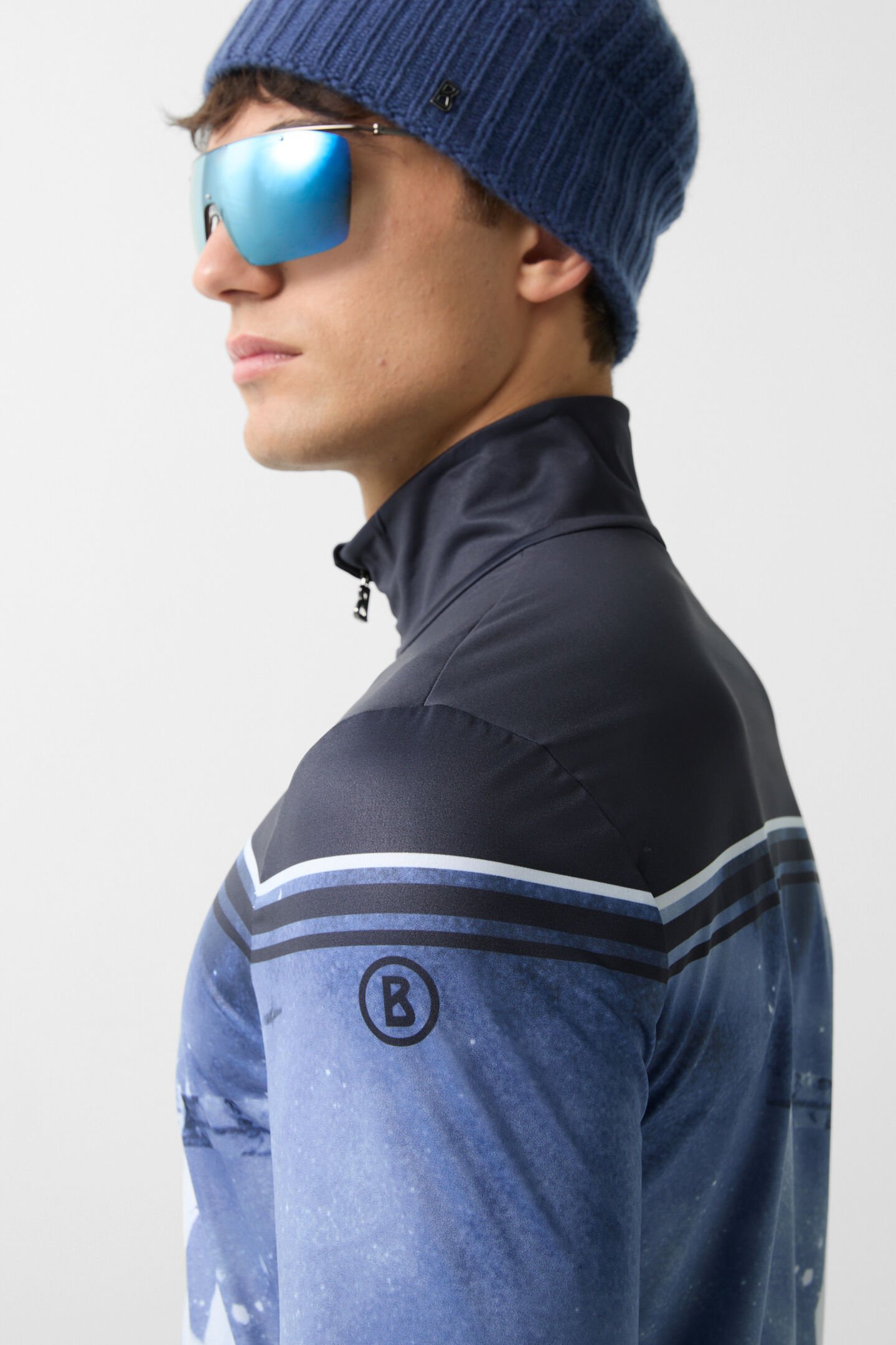 First Layer Verti Blue/White