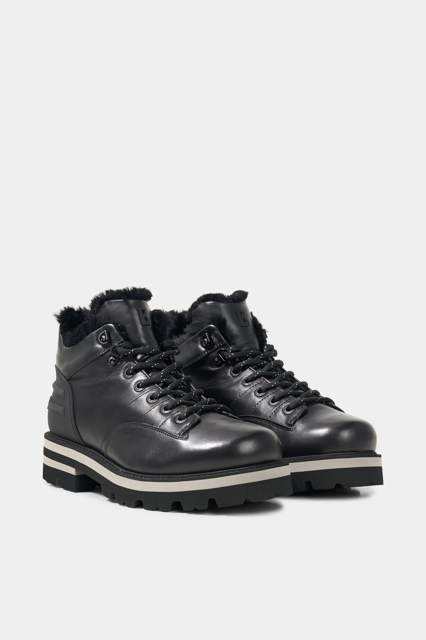 Lace-up Boots Courchevel Black