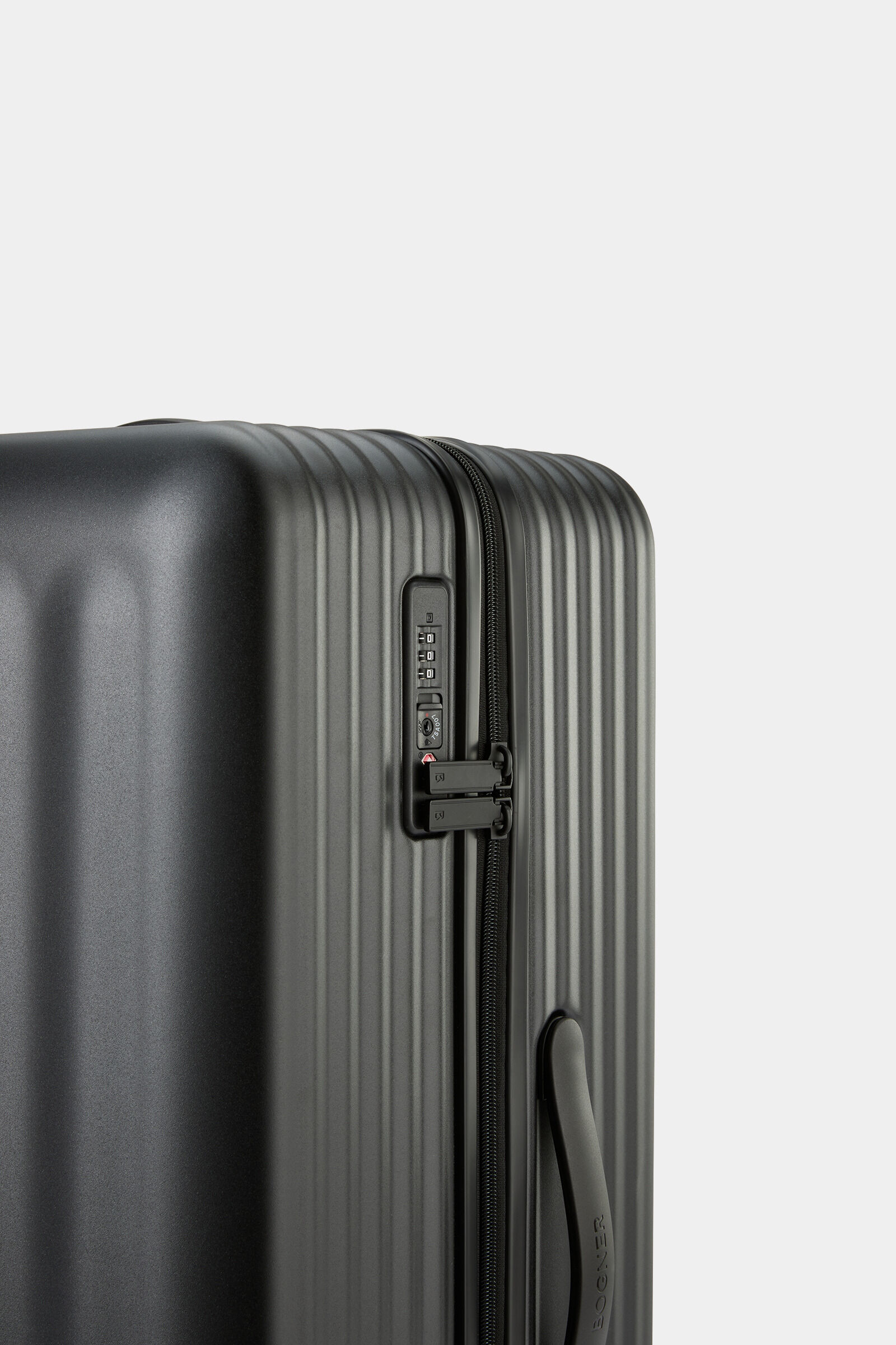 Piz Large hard case Black