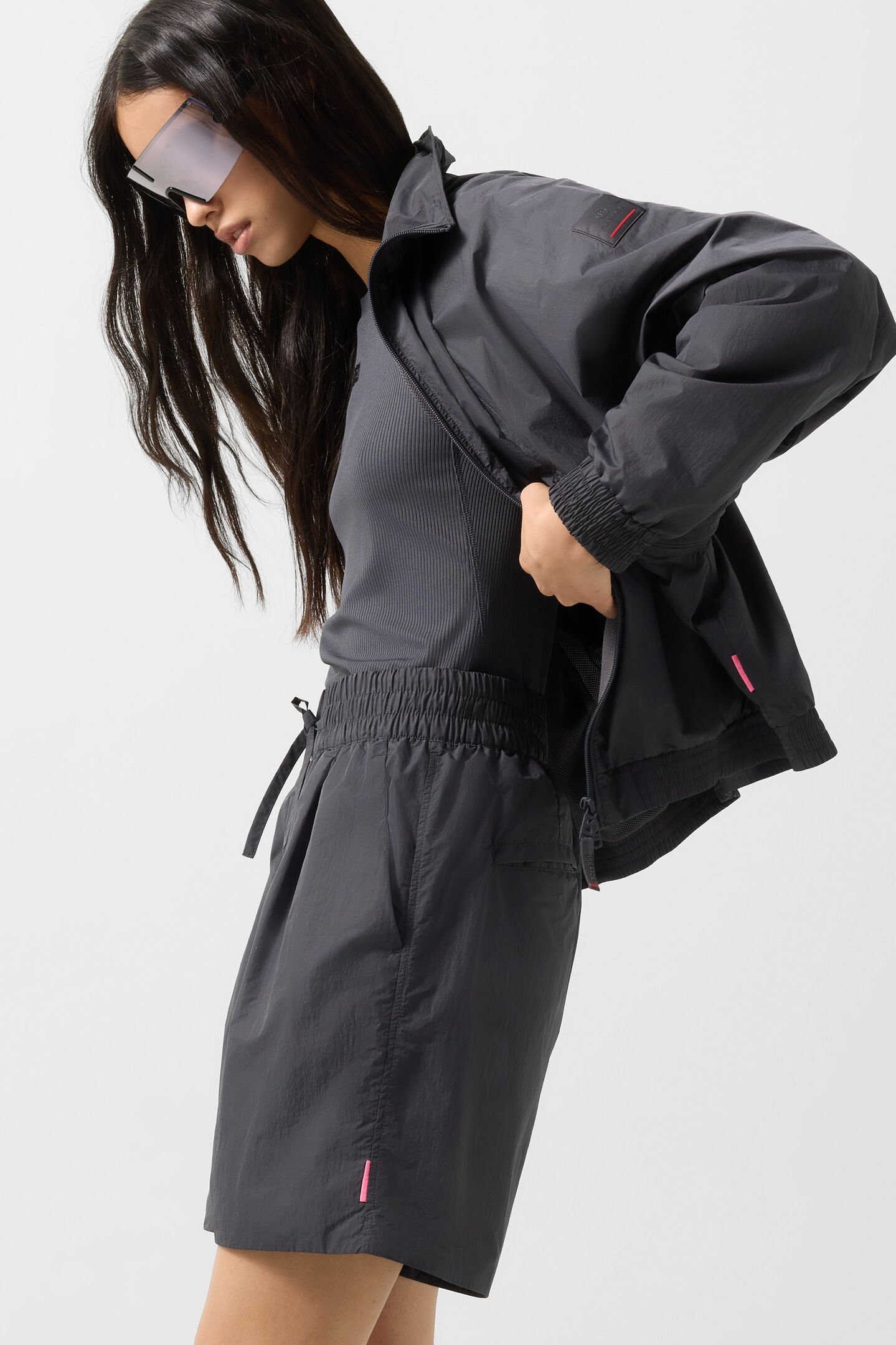 Chenoa functional shorts Anthracite