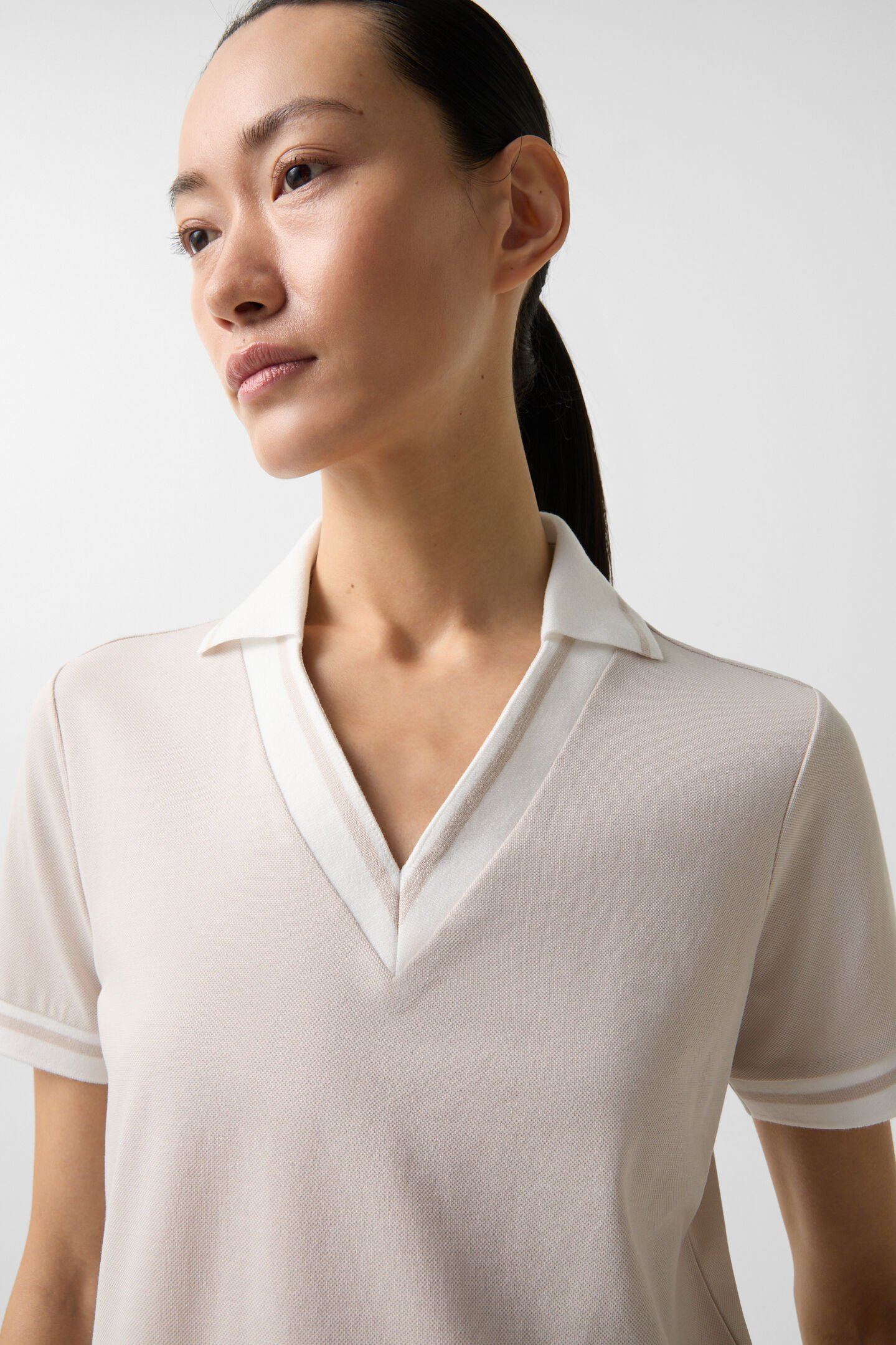 Lydia functional short-sleeved top Sand