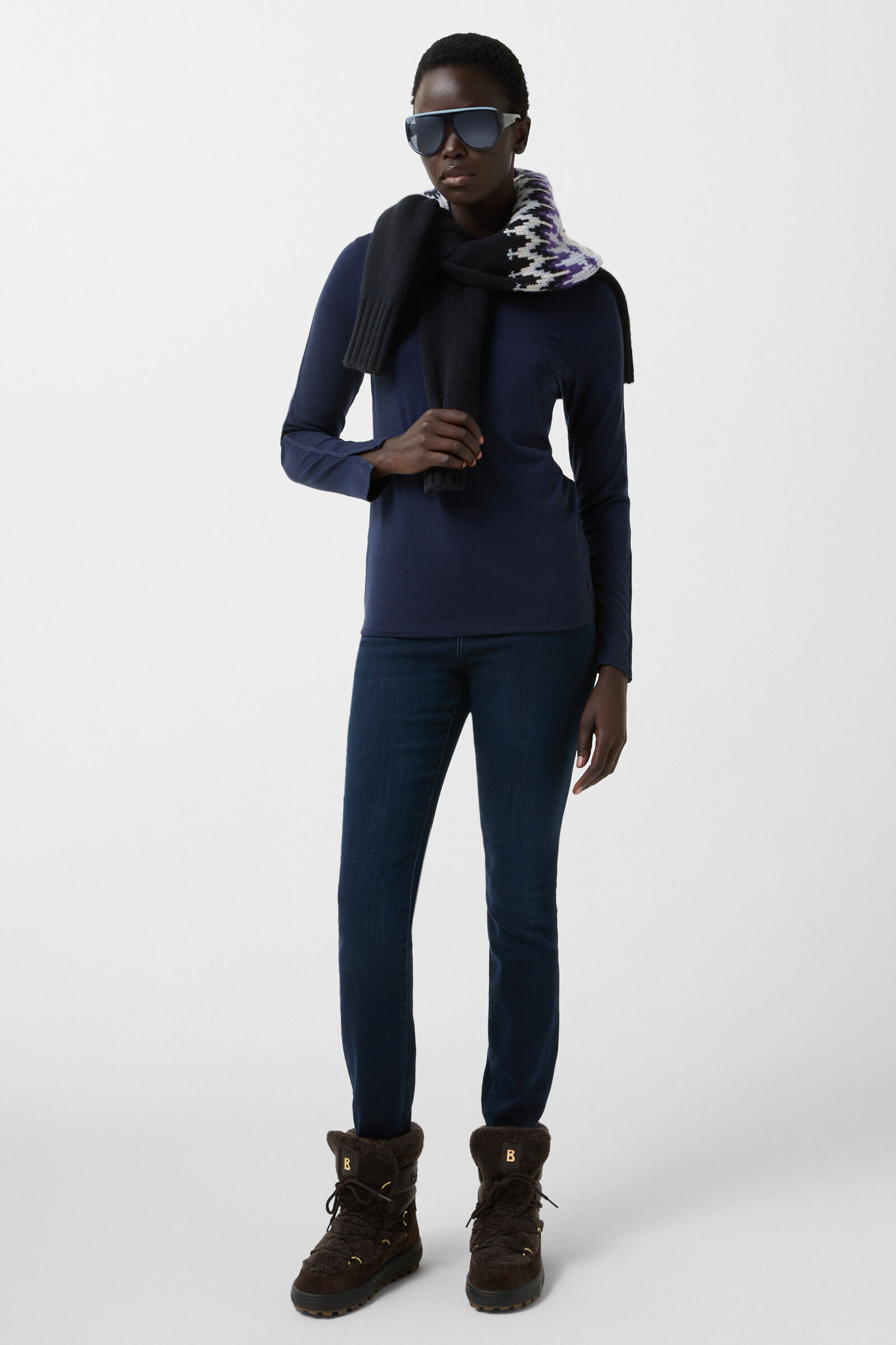 Whitney longsleeve Navy blue