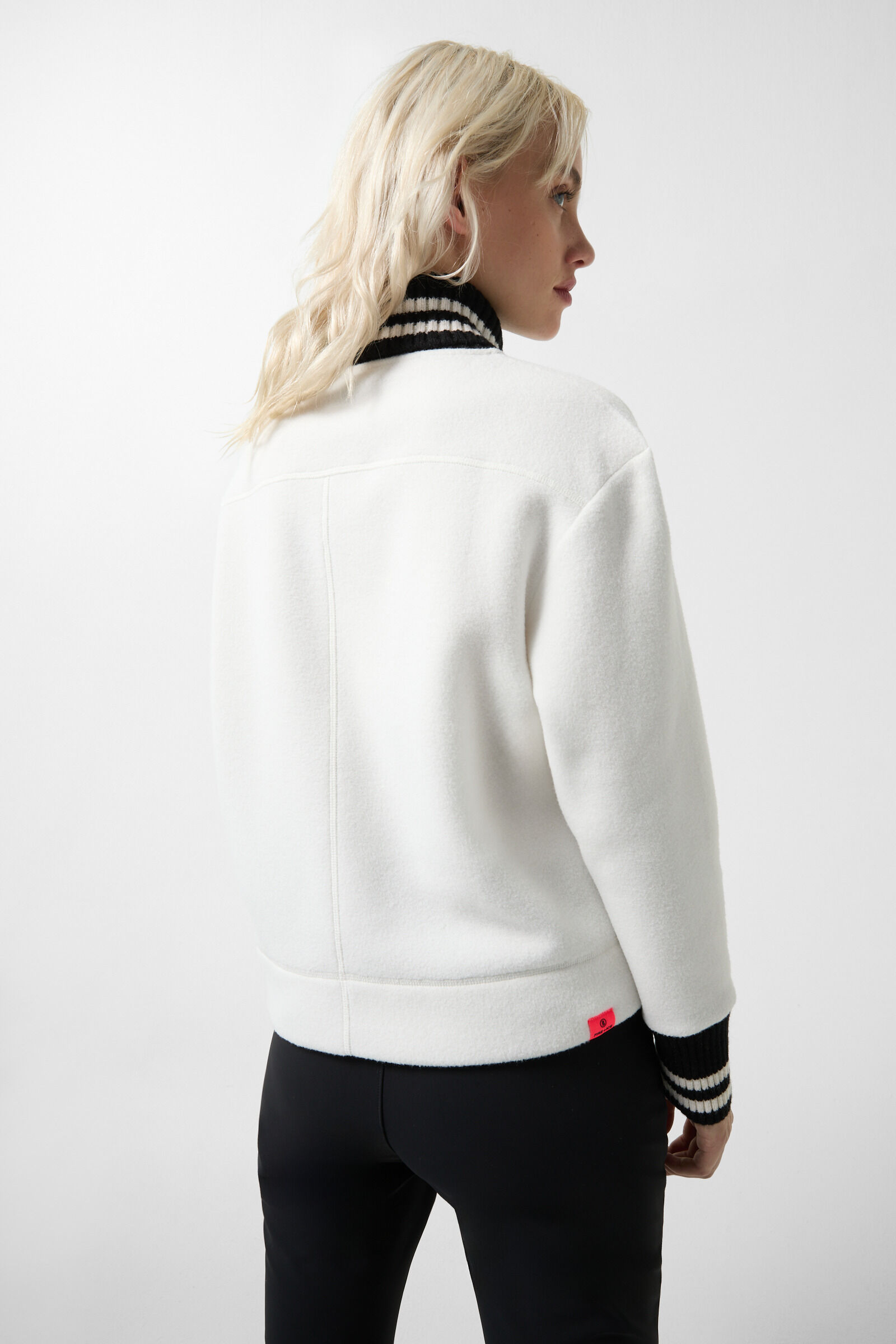 White fleece pullover cheap