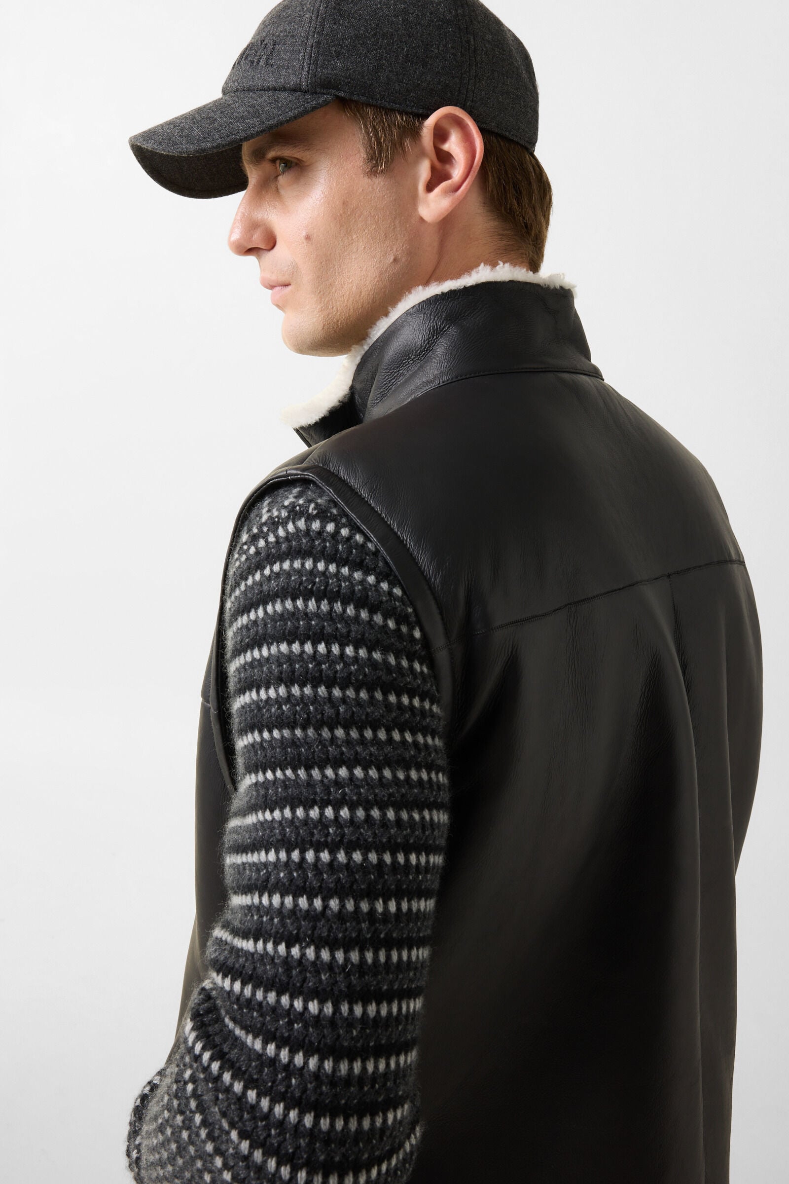 Rosso Lambskin Vest Black