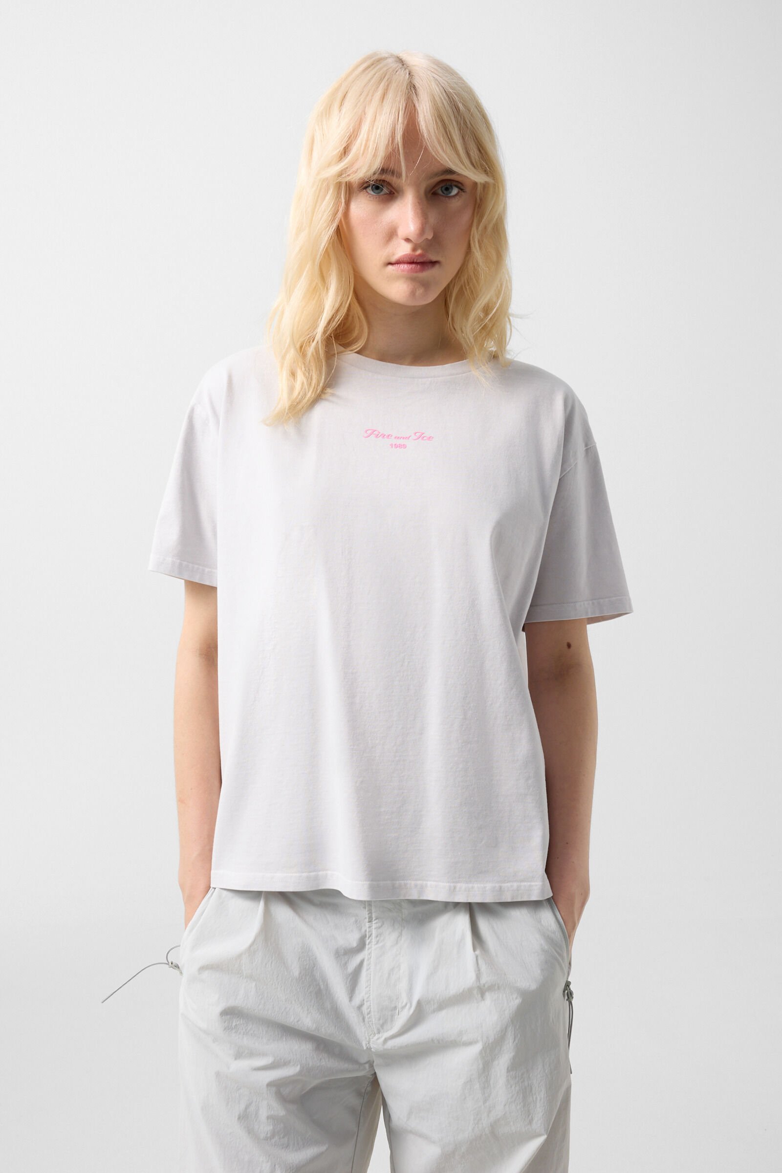 T-shirt Cara Light grey