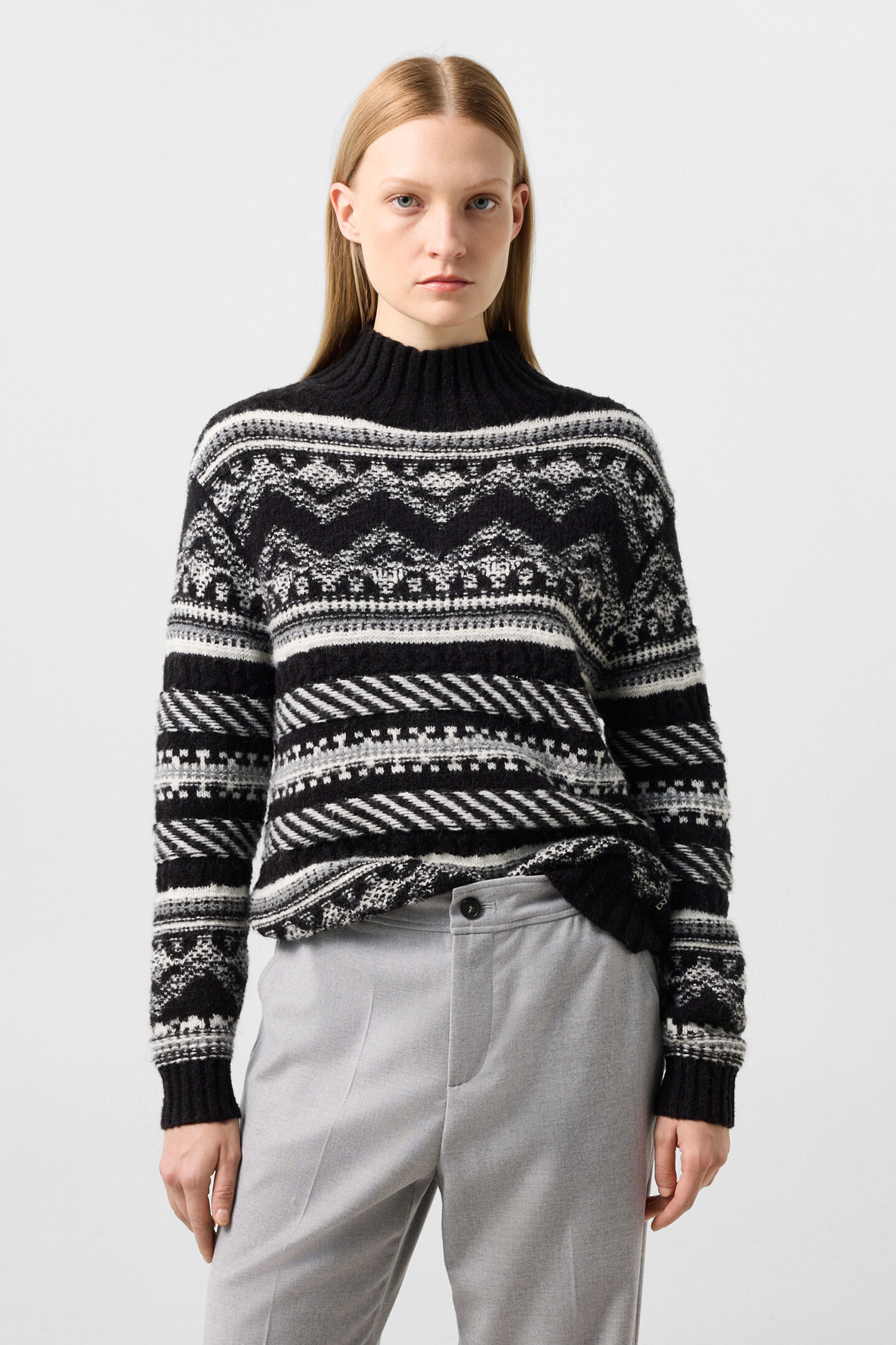 Rosa Norwegian jumper Black and white