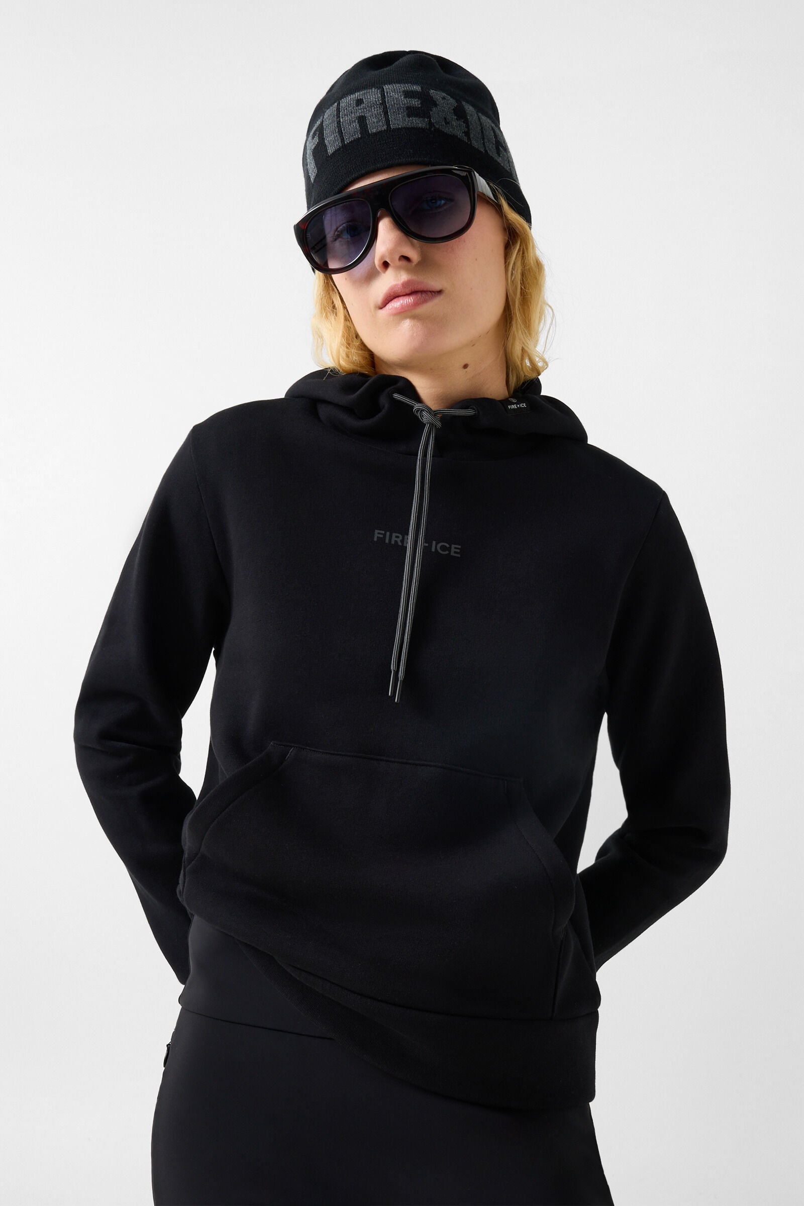 Nila cotton hoodie Black